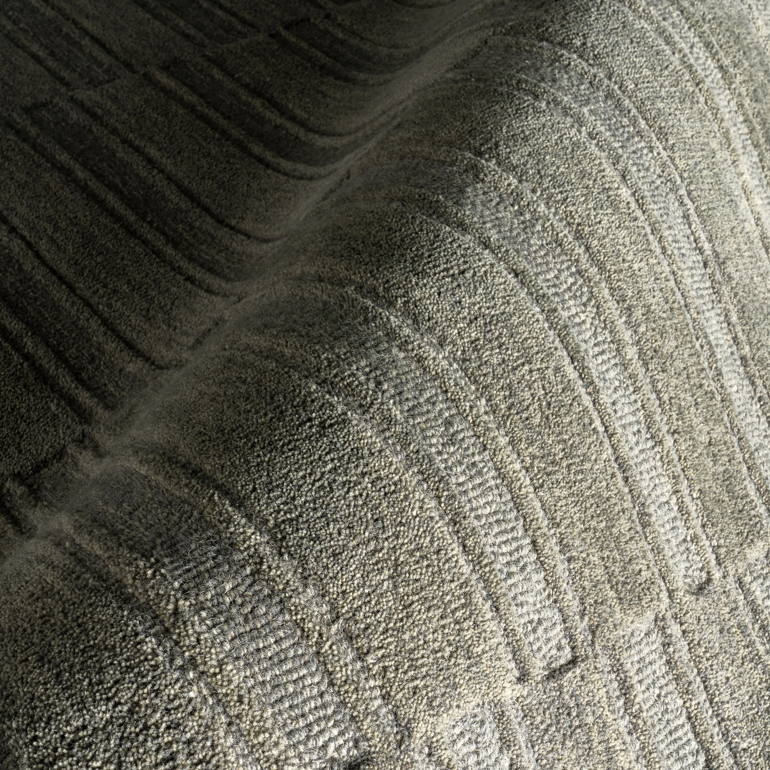 Starke Broken Stripe Wool Rug | Grey - Image 3
