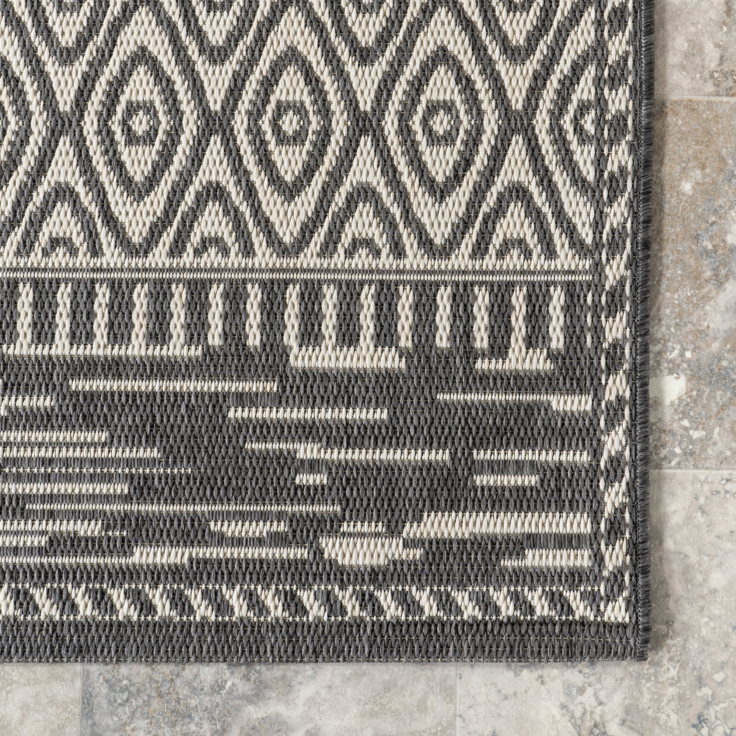 Striated Indoor/Outdoor Rug | Grey - Image 3