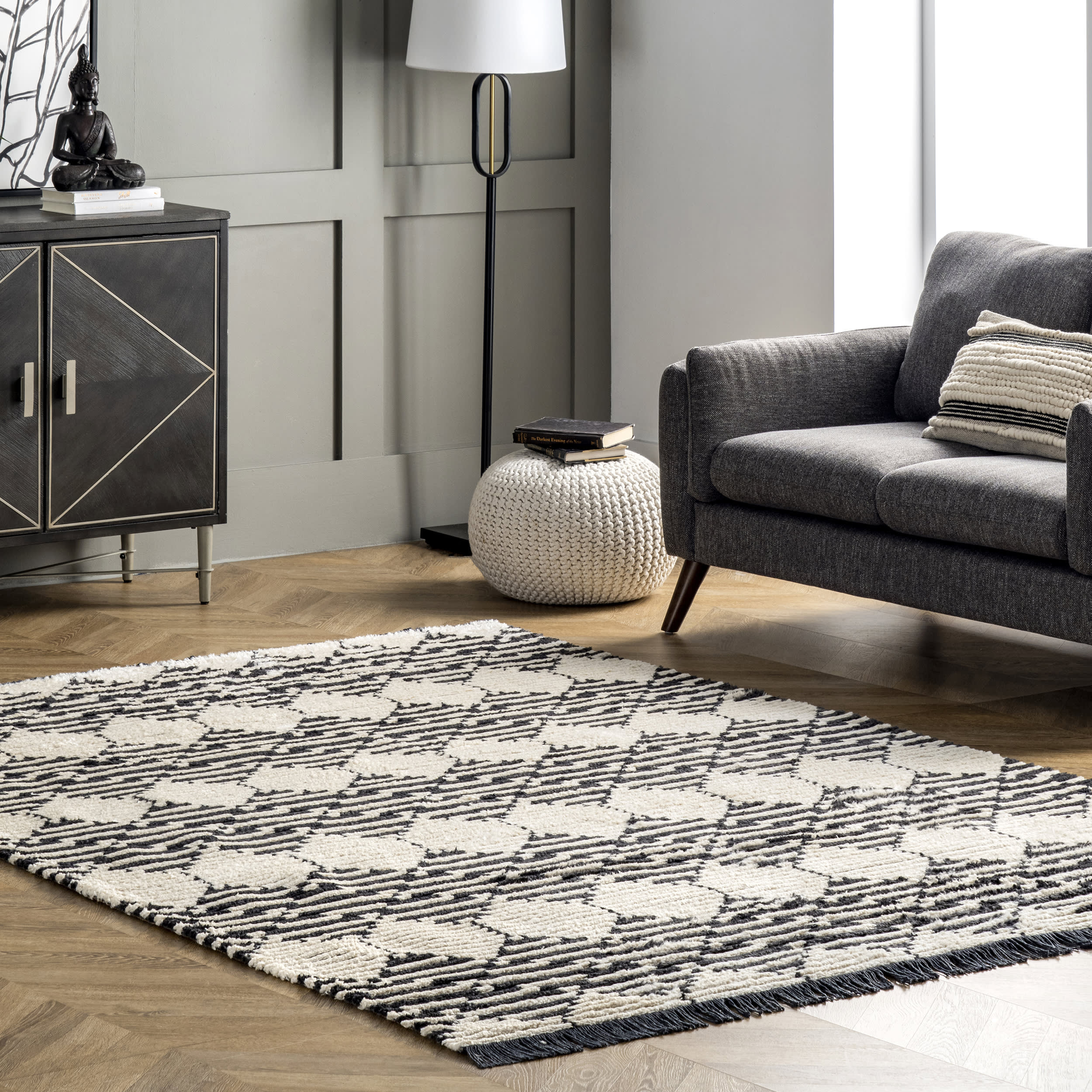 Striped Harlequin Tasseled Rug | Beige - Image 2
