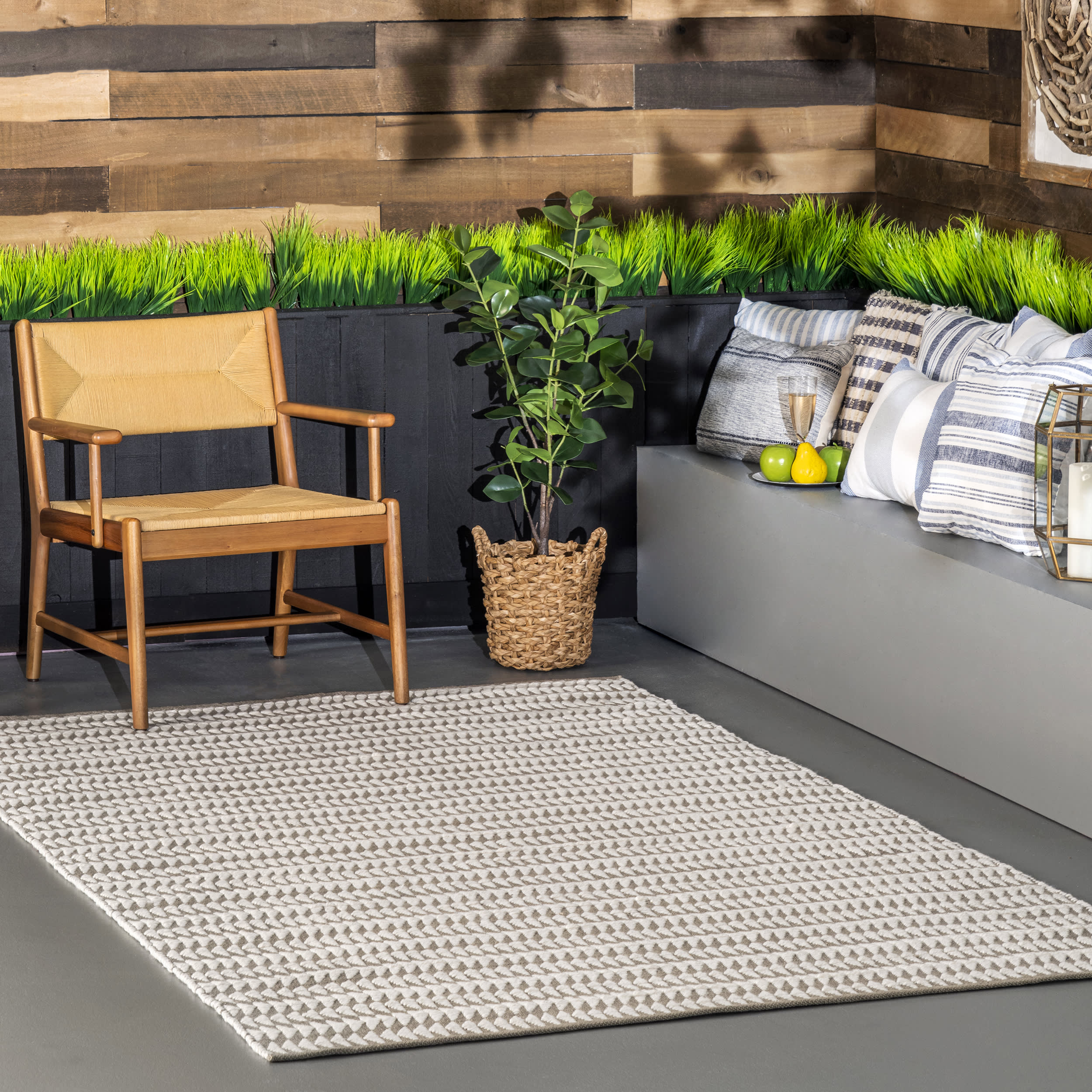 Striped Indoor/Outdoor Rug | Ivory - Image 2