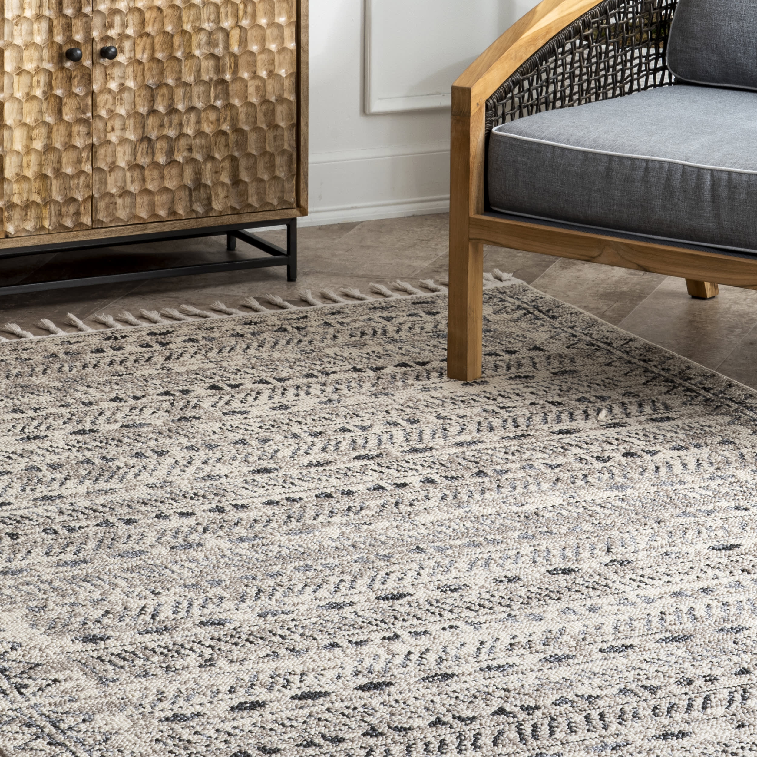 Striped Tassel Rug | Ivory - Image 4