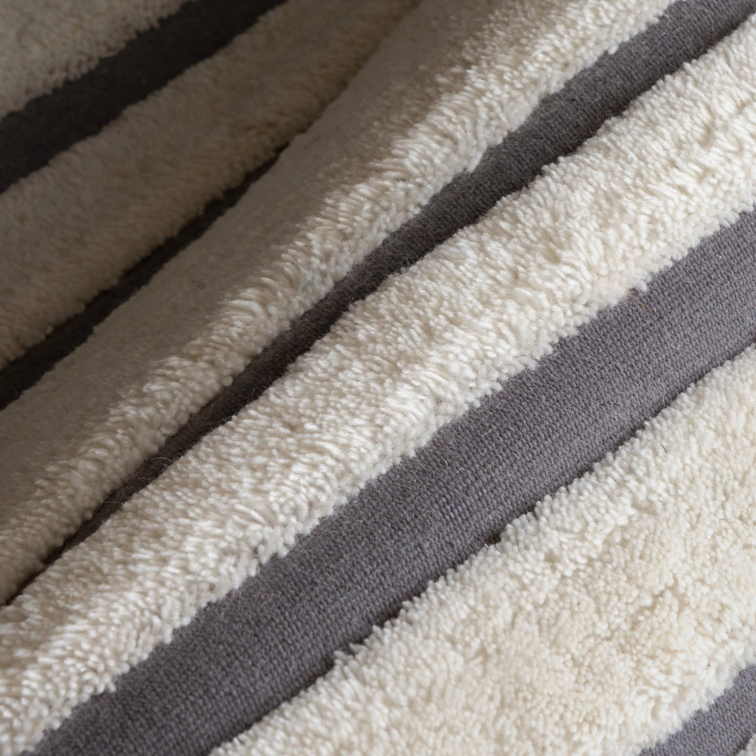Studio Striped New Zealand Wool Rug | Ivory - Image 3
