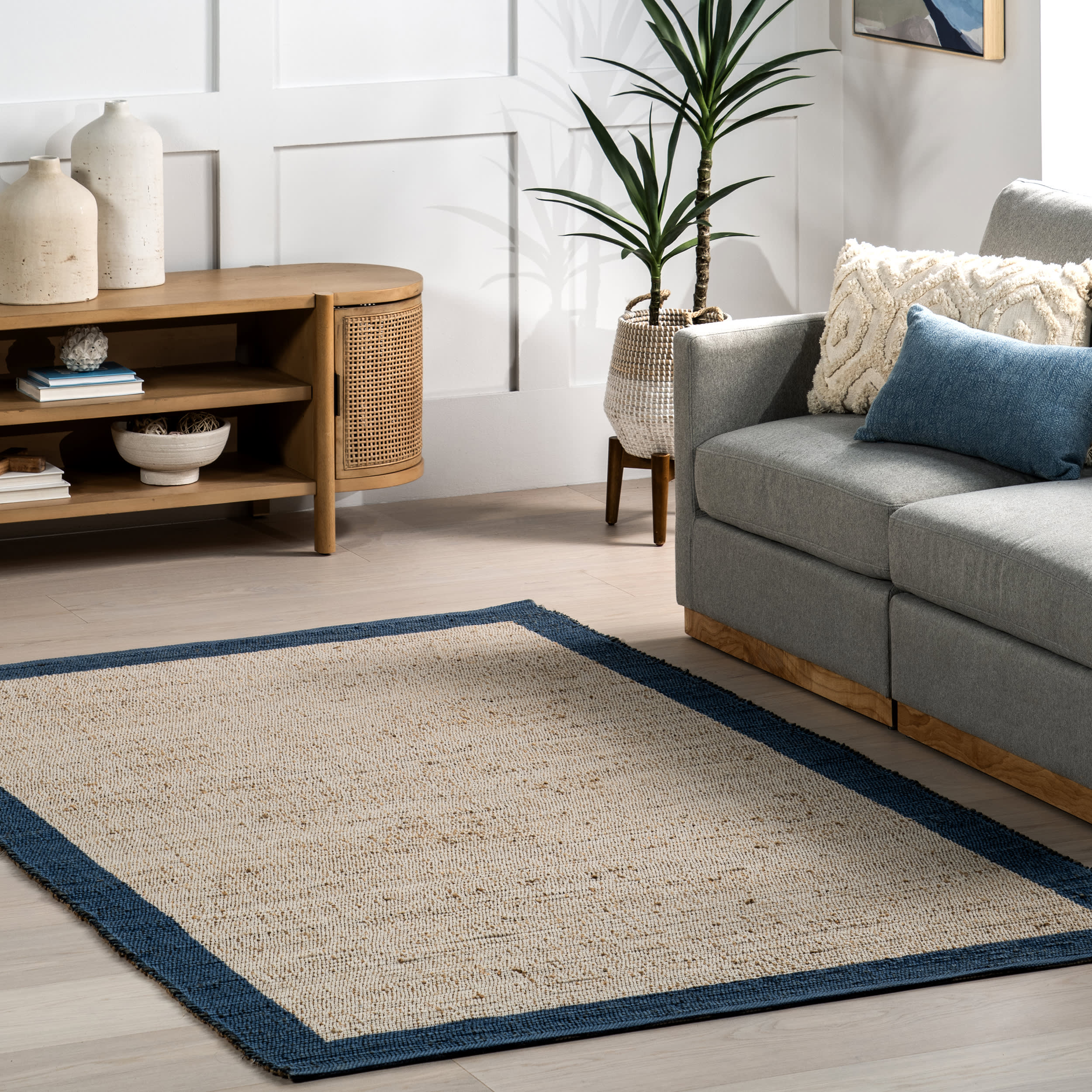 Suellen Bordered Handwoven Jute-Blend Rug | Blue - Image 2