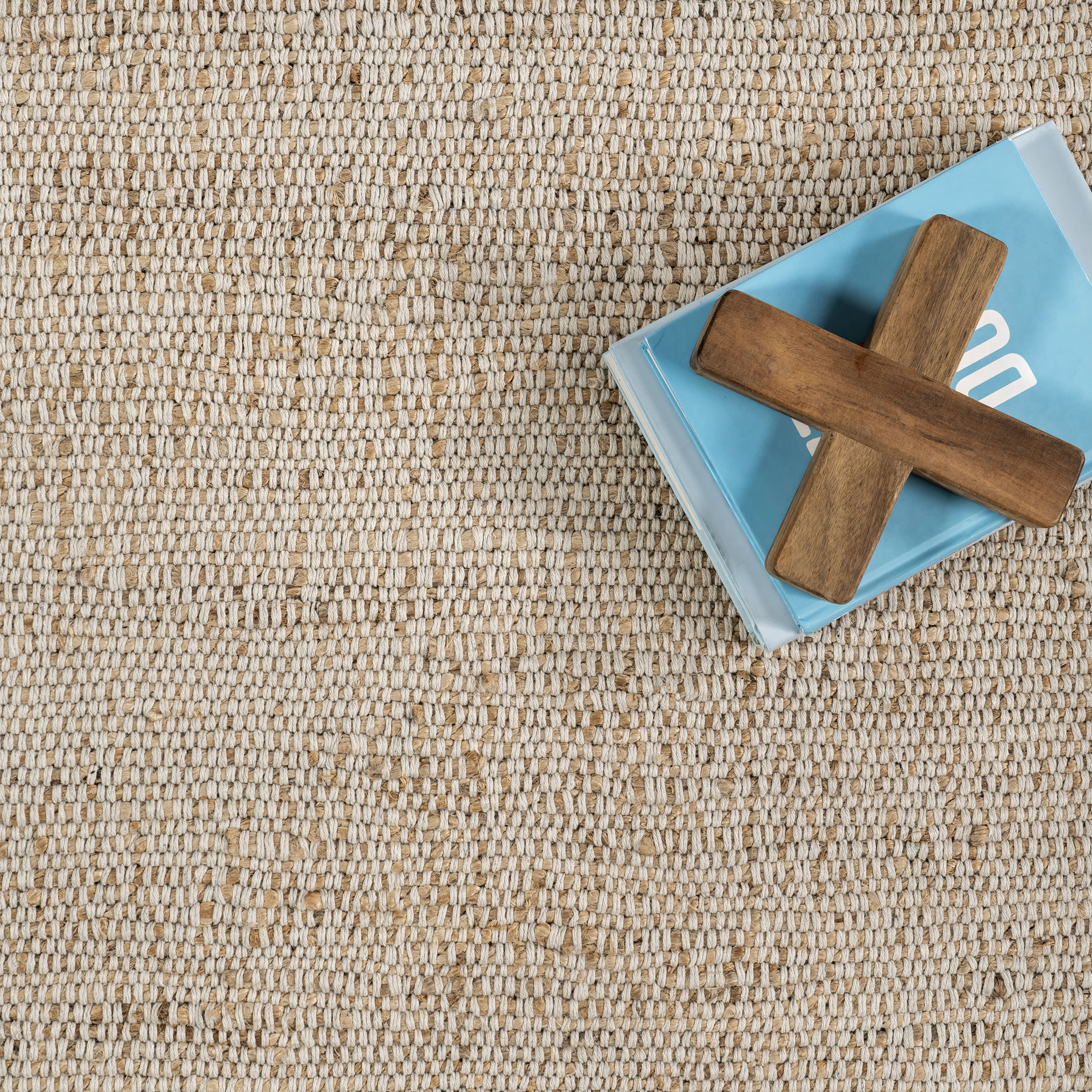 Suellen Bordered Handwoven Jute-Blend Rug | Blue - Image 7