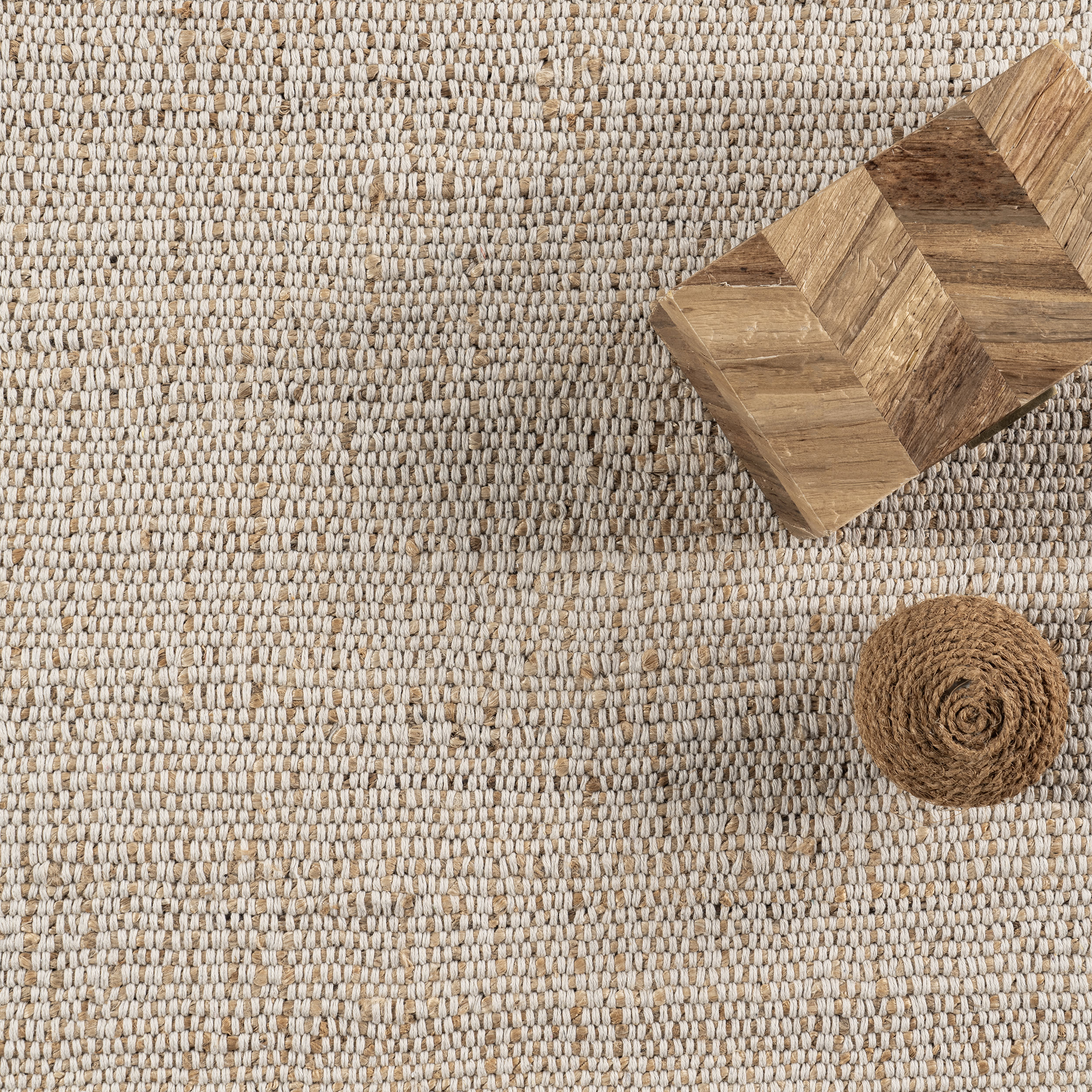 Suellen Bordered Handwoven Jute-Blend Rug | Brown - Image 7