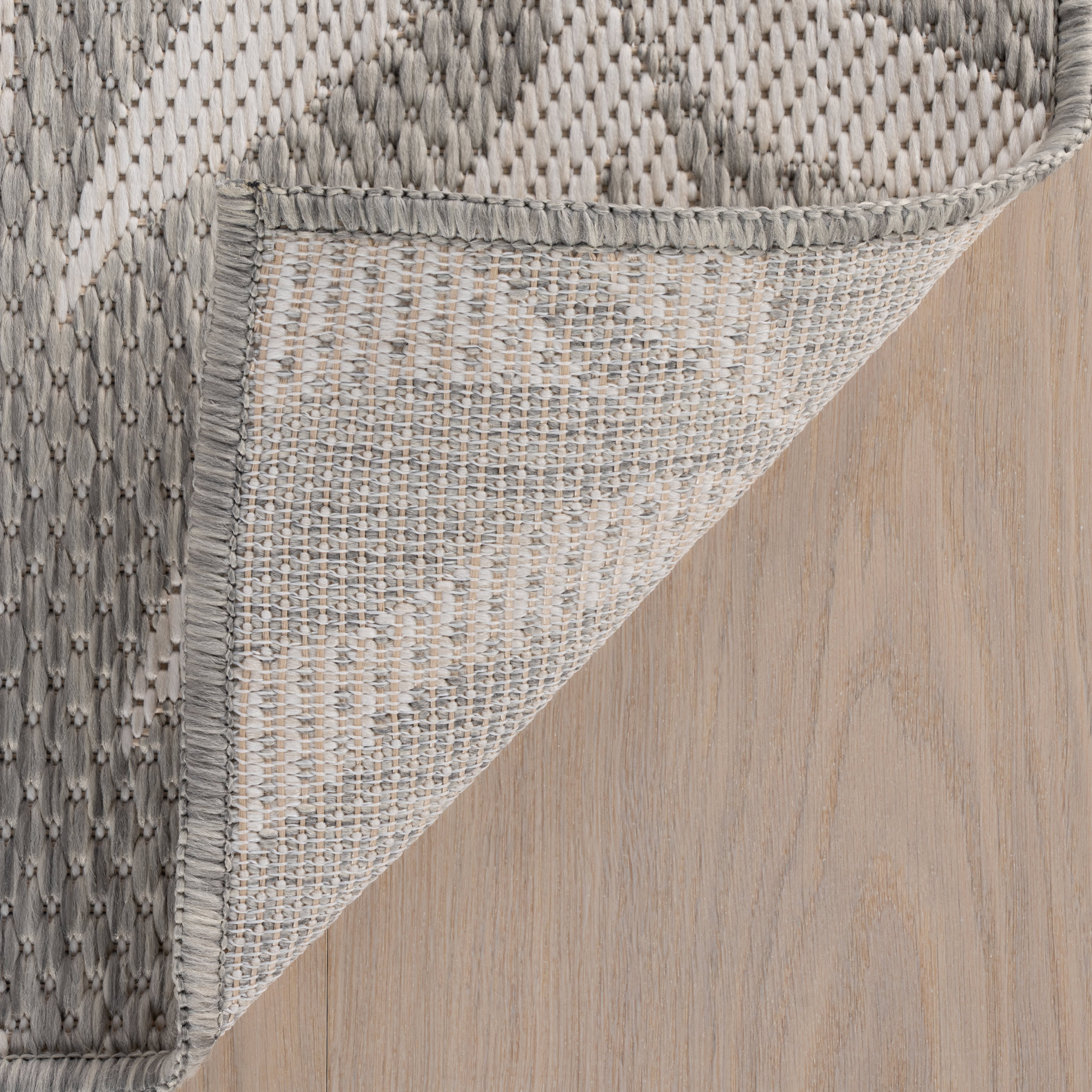 Suni Coastal Floral Indoor/Outdoor Rug | Grey - Image 7