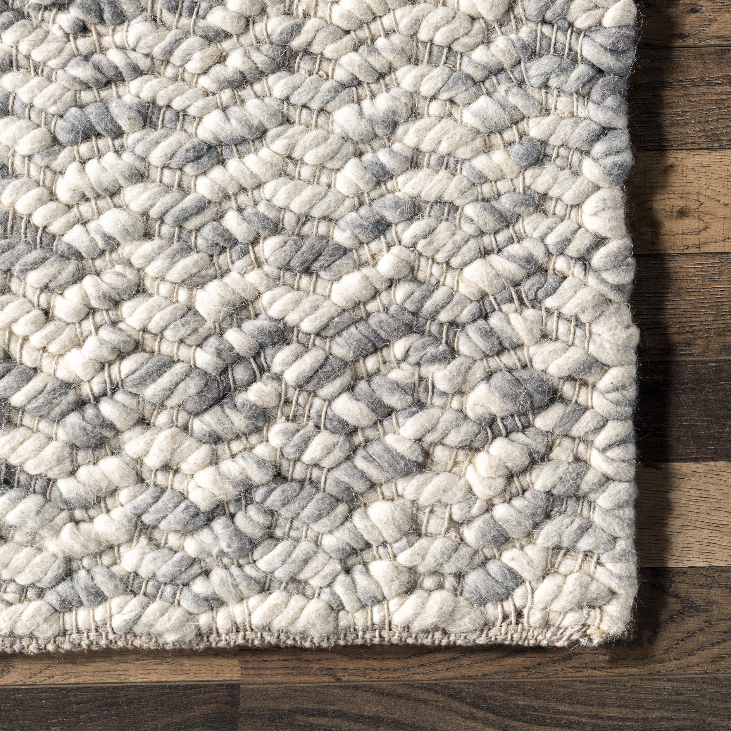 Sutton Solid Chevron Rug | Blue - Image 3