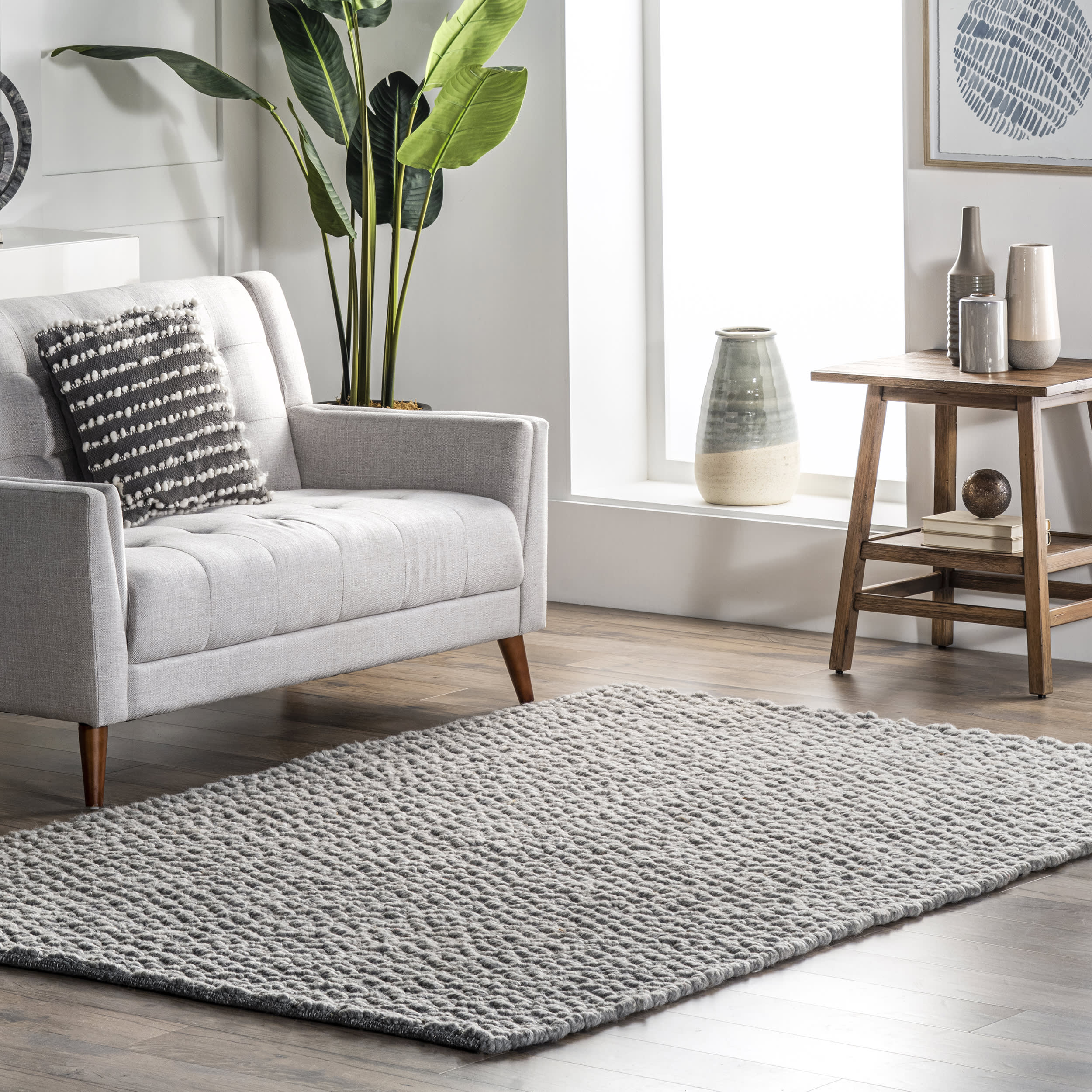 Sutton Solid Chevron Rug | Grey - Image 2