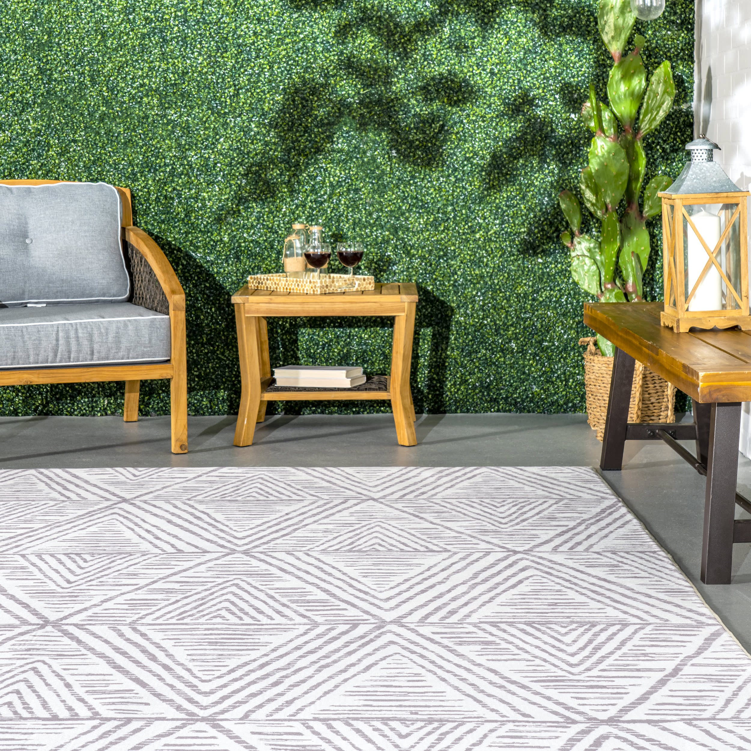 Suzy Trellis Washable Indoor/Outdoor Rug | Grey - Image 4