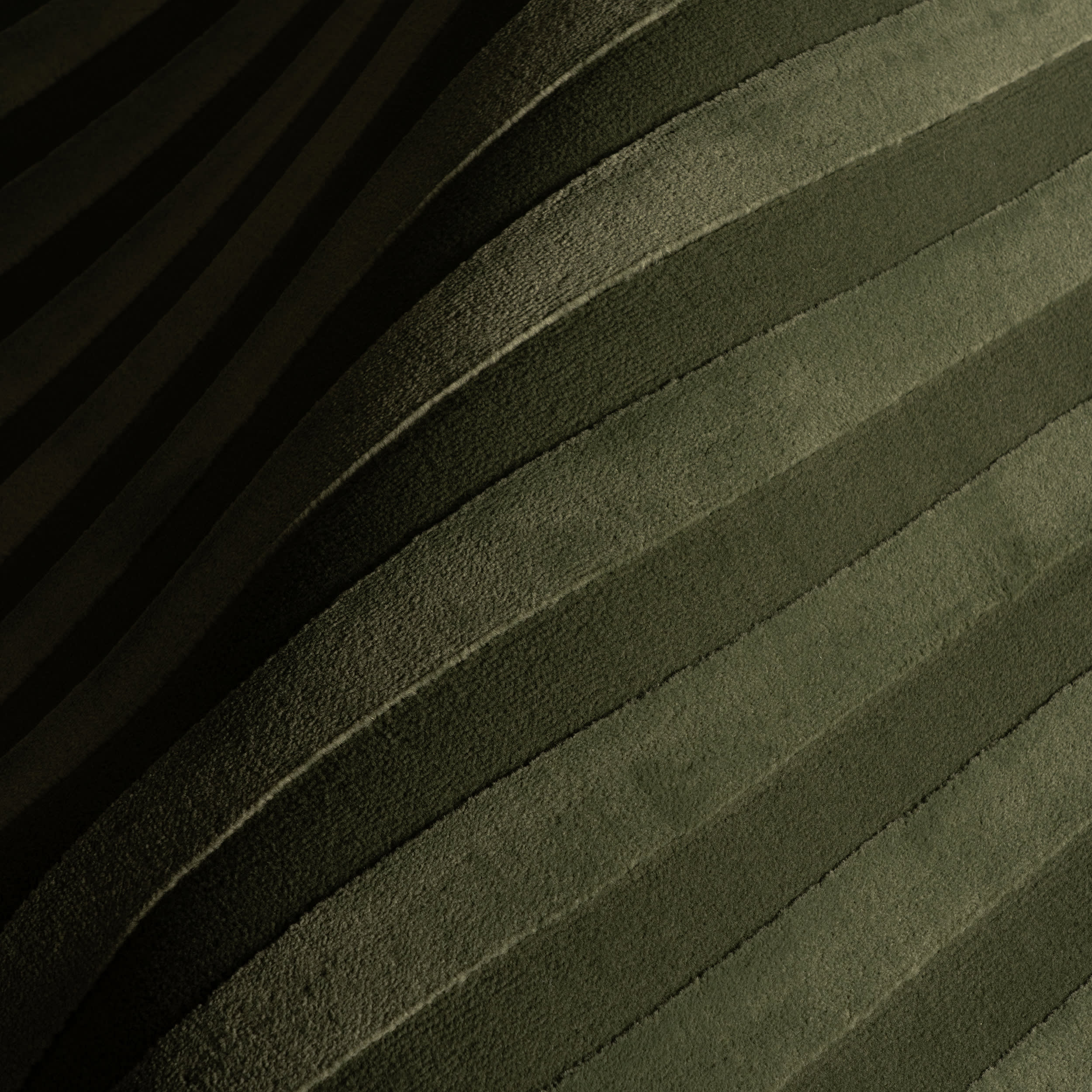 Syra Striped Plush Textured Washable Rug | Green - Image 3