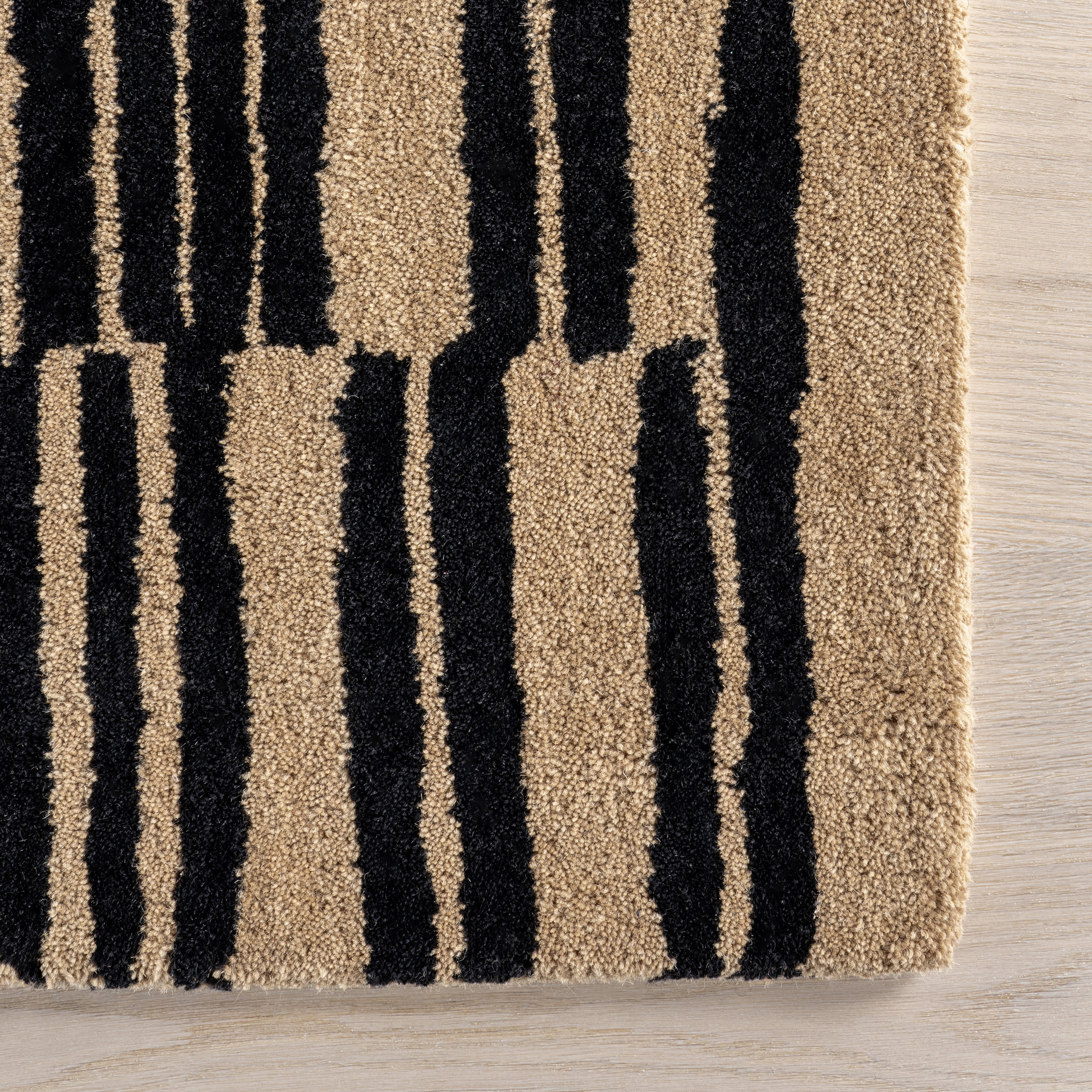Tara Striped Wool Rug | Black - Image 4