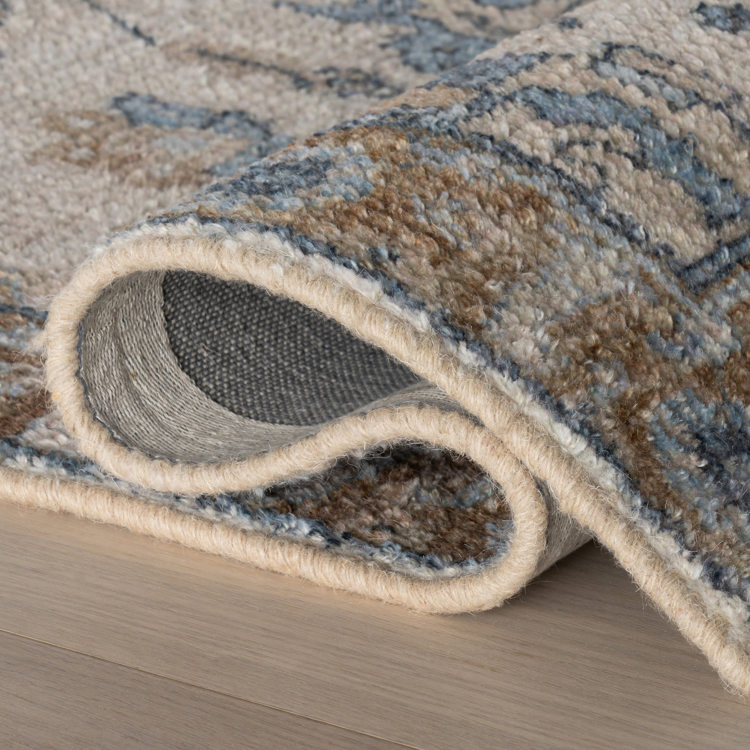 Tavi Hand Tufted Wool-Blend Rug | Ivory - Image 11