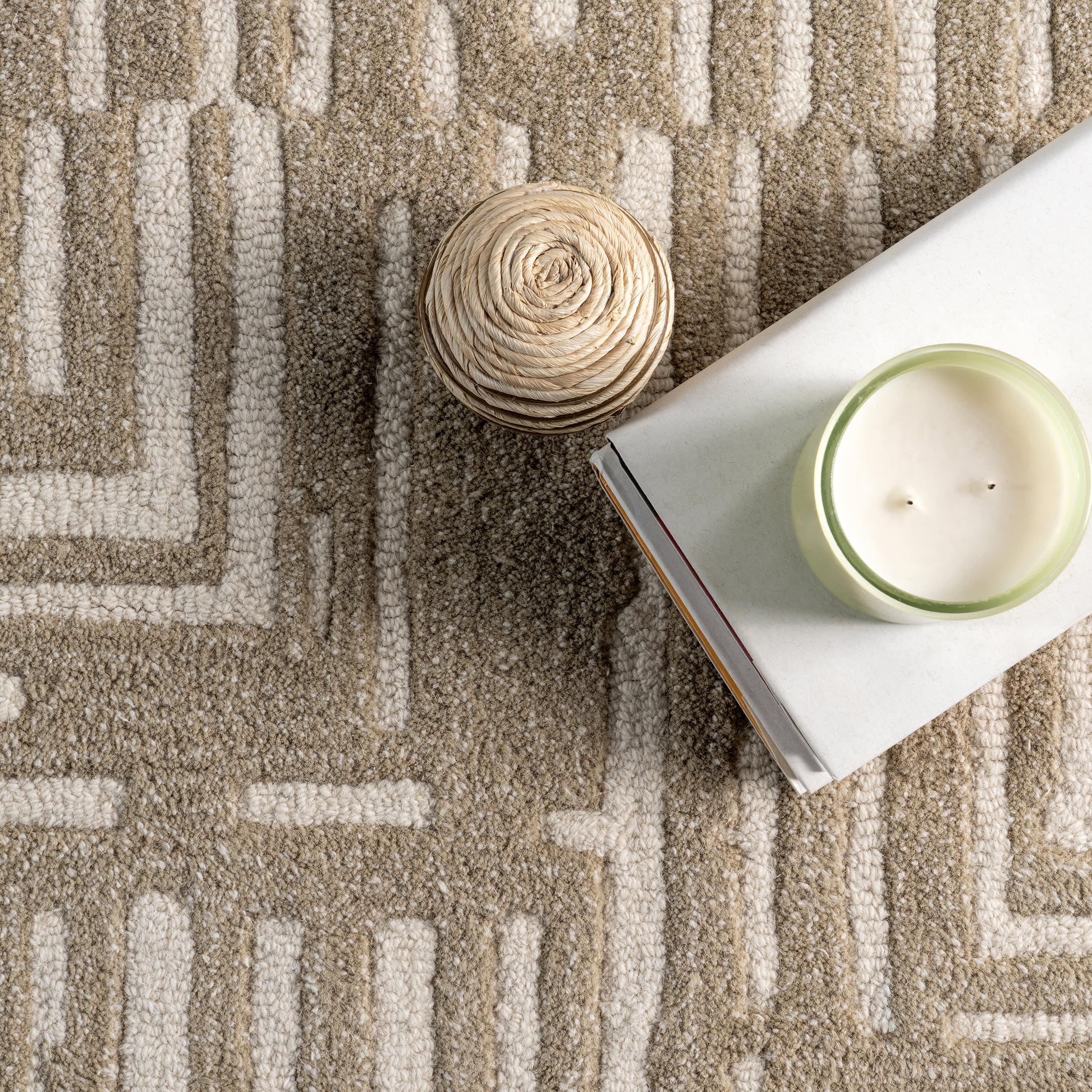 Tawny Geometric Wool Rug | Ivory - Image 7