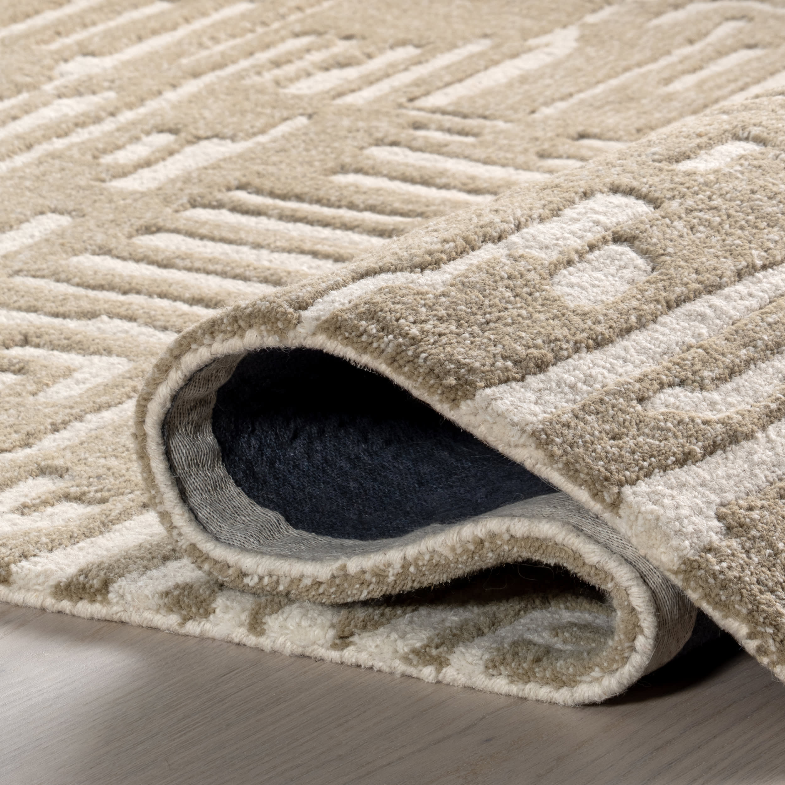 Tawny Geometric Wool Rug | Ivory - Image 8