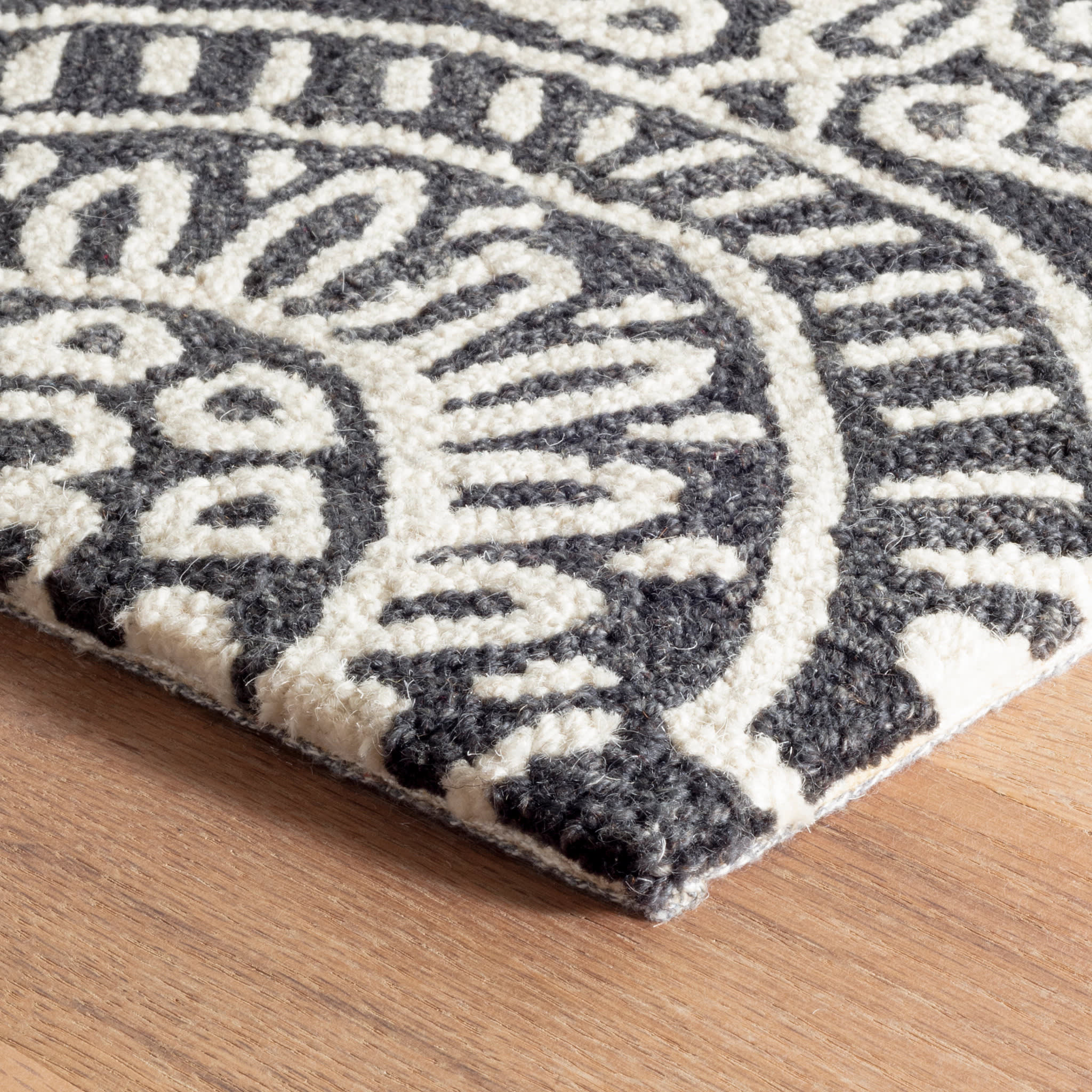 Temple Hand Micro Hooked Wool Rug | Charcoal - Image 5