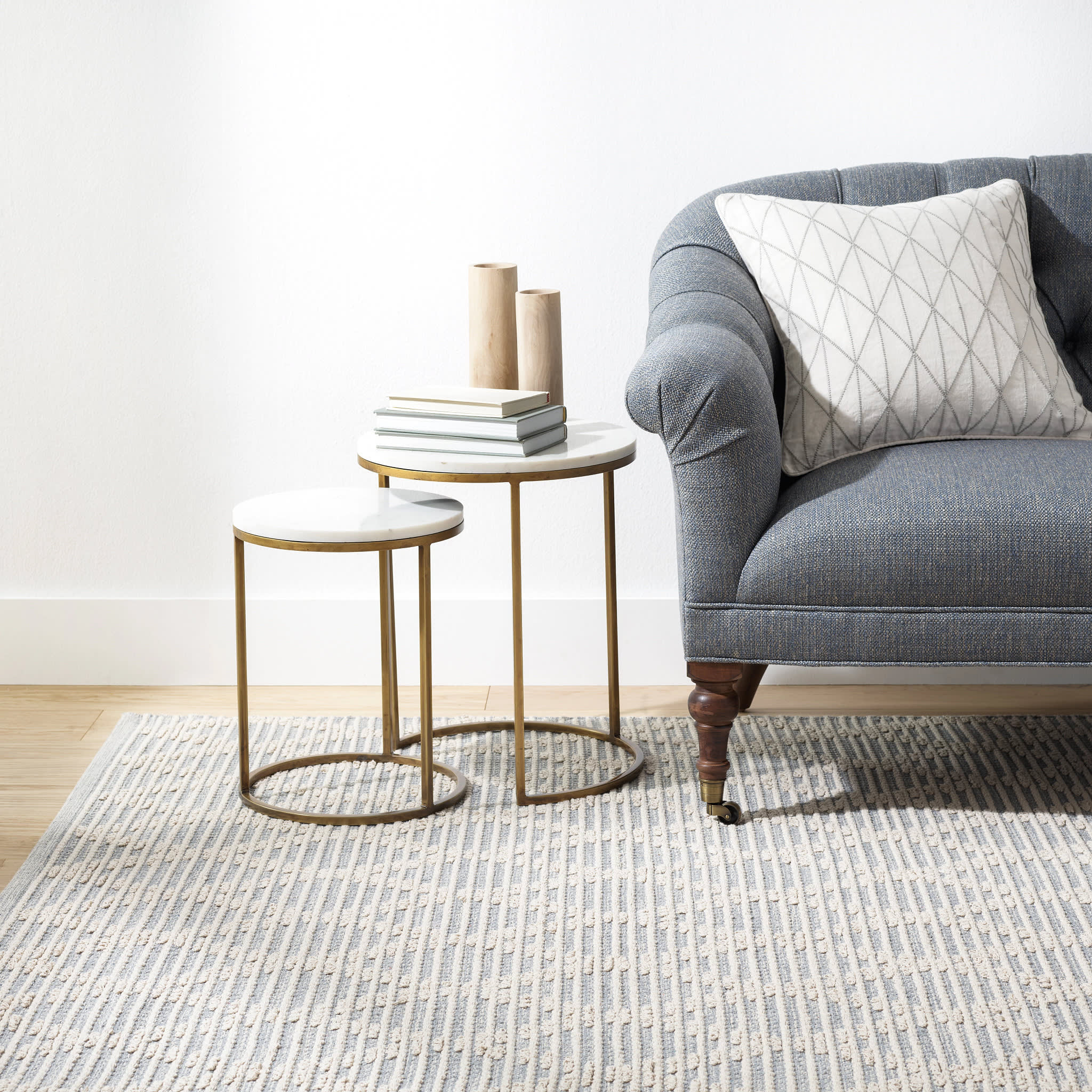 Textured Diamond Handwoven Cotton Rug | Grey/Ivory - Image 2