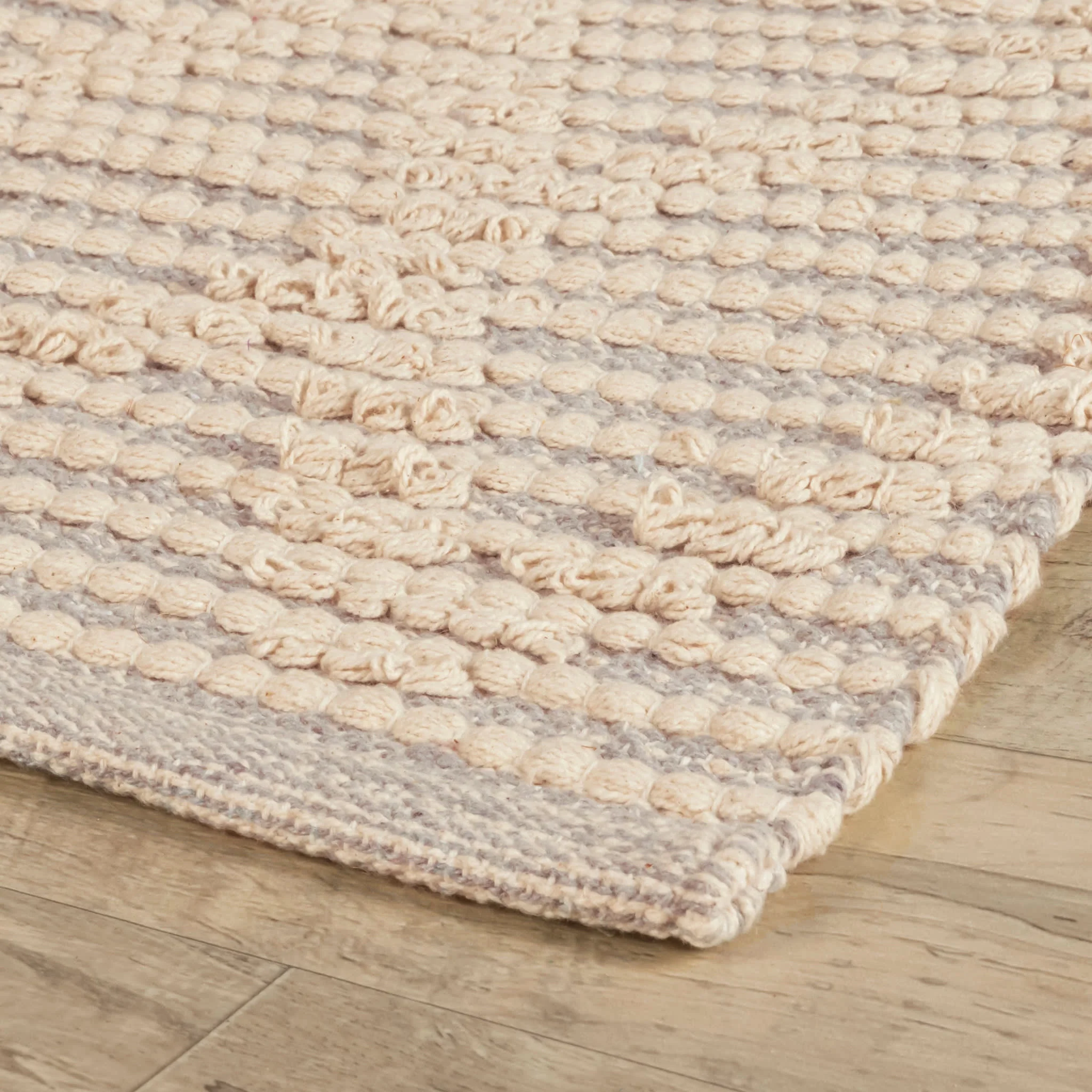 Textured Diamond Handwoven Cotton Rug | Grey/Ivory - Image 5