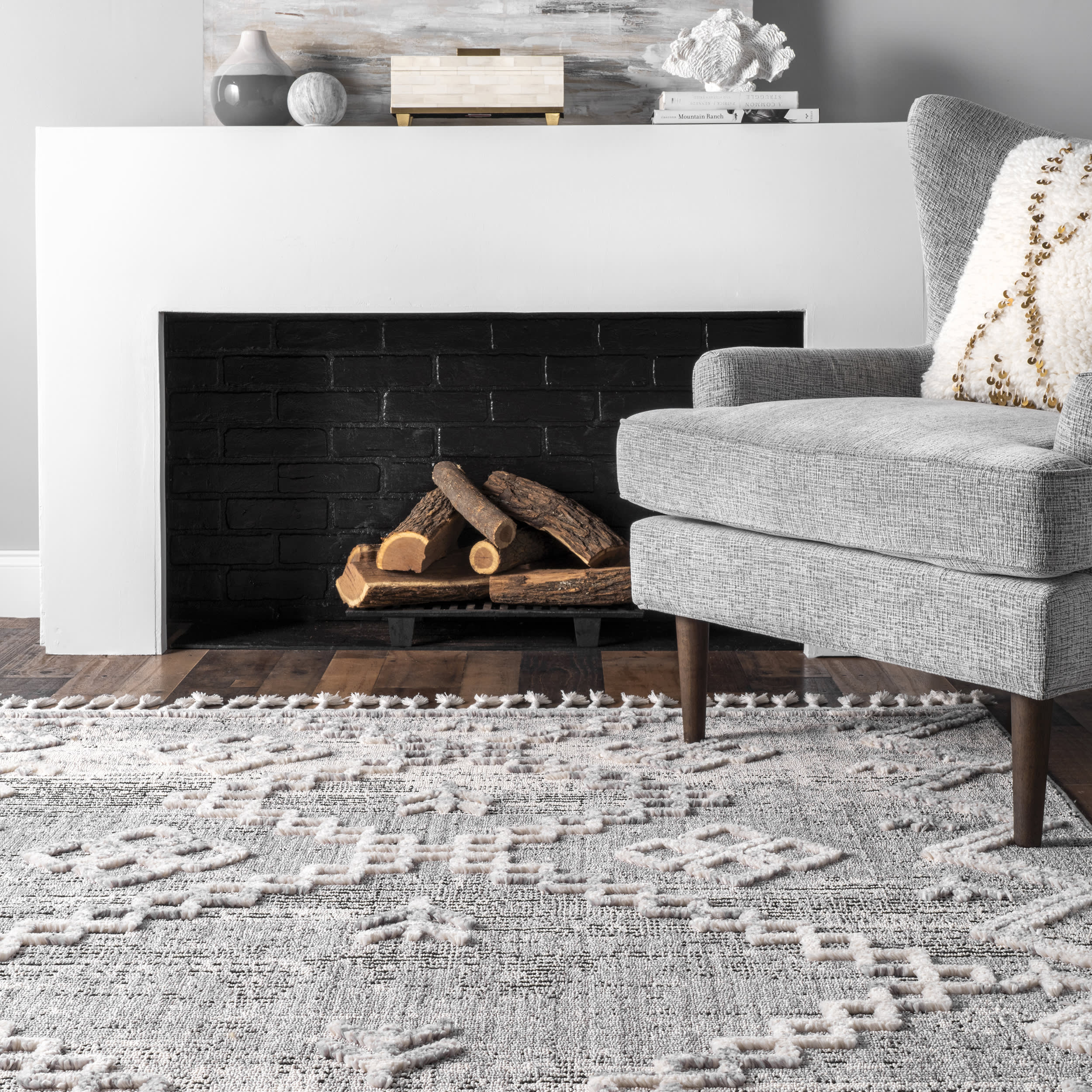 Textured Helix Trellis Rug | Grey - Image 4