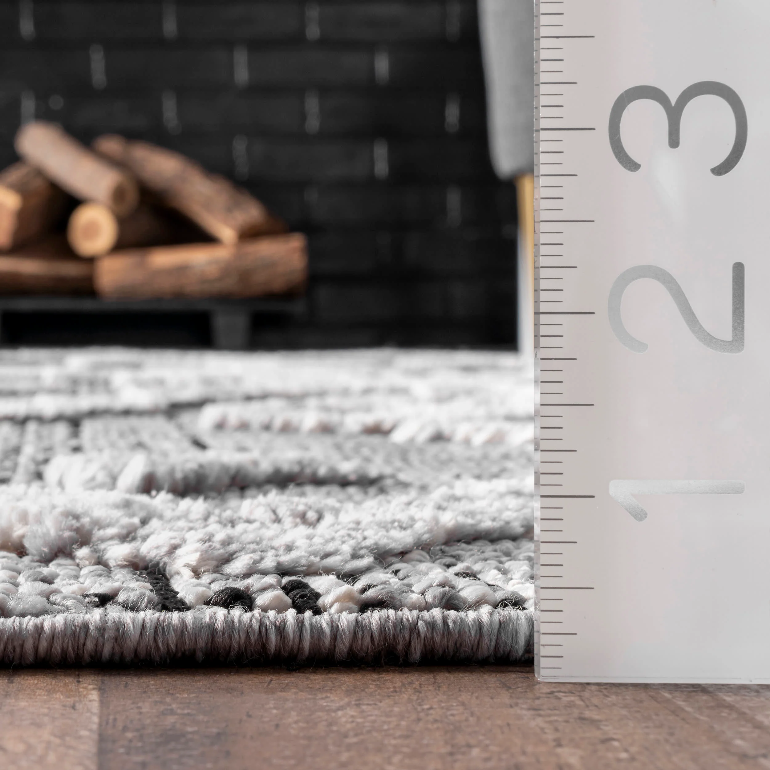 Textured Helix Trellis Rug | Grey - Image 5