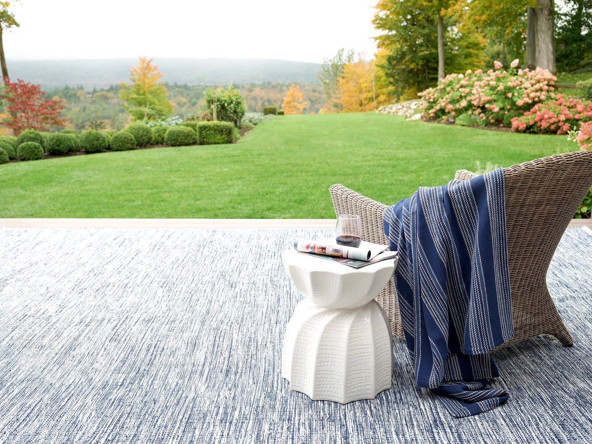 Tideline Handwoven Indoor/Outdoor Rug | Navy - Image 2