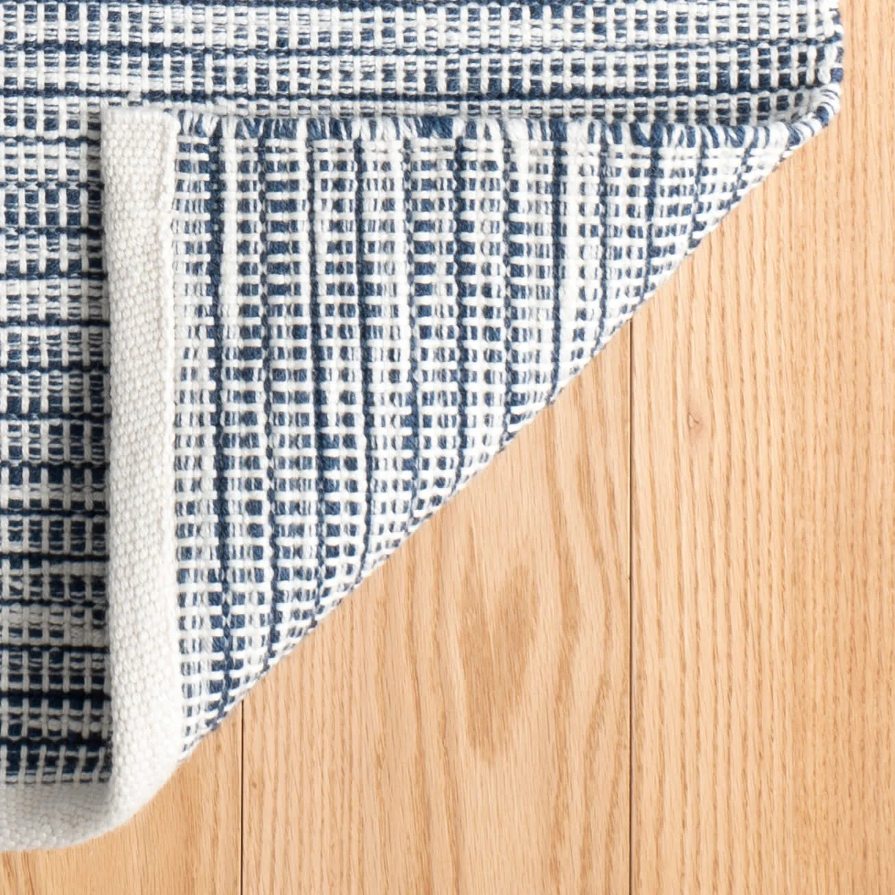 Tideline Handwoven Indoor/Outdoor Rug | Navy - Image 6