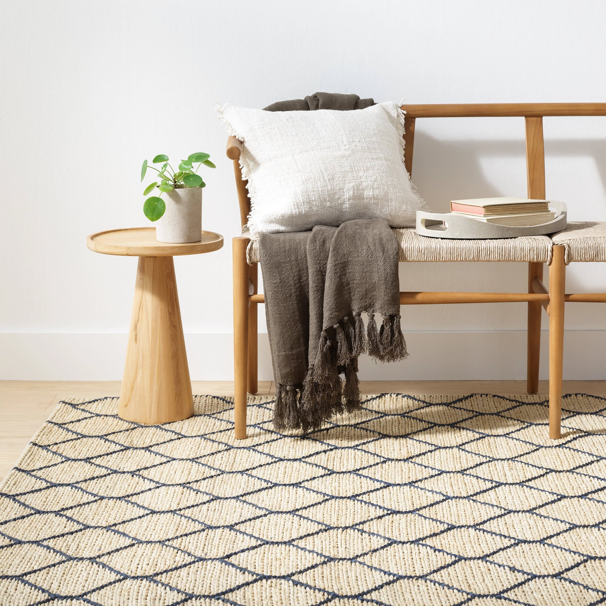 Tiles Handwoven Jute Rug | Navy - Image 3