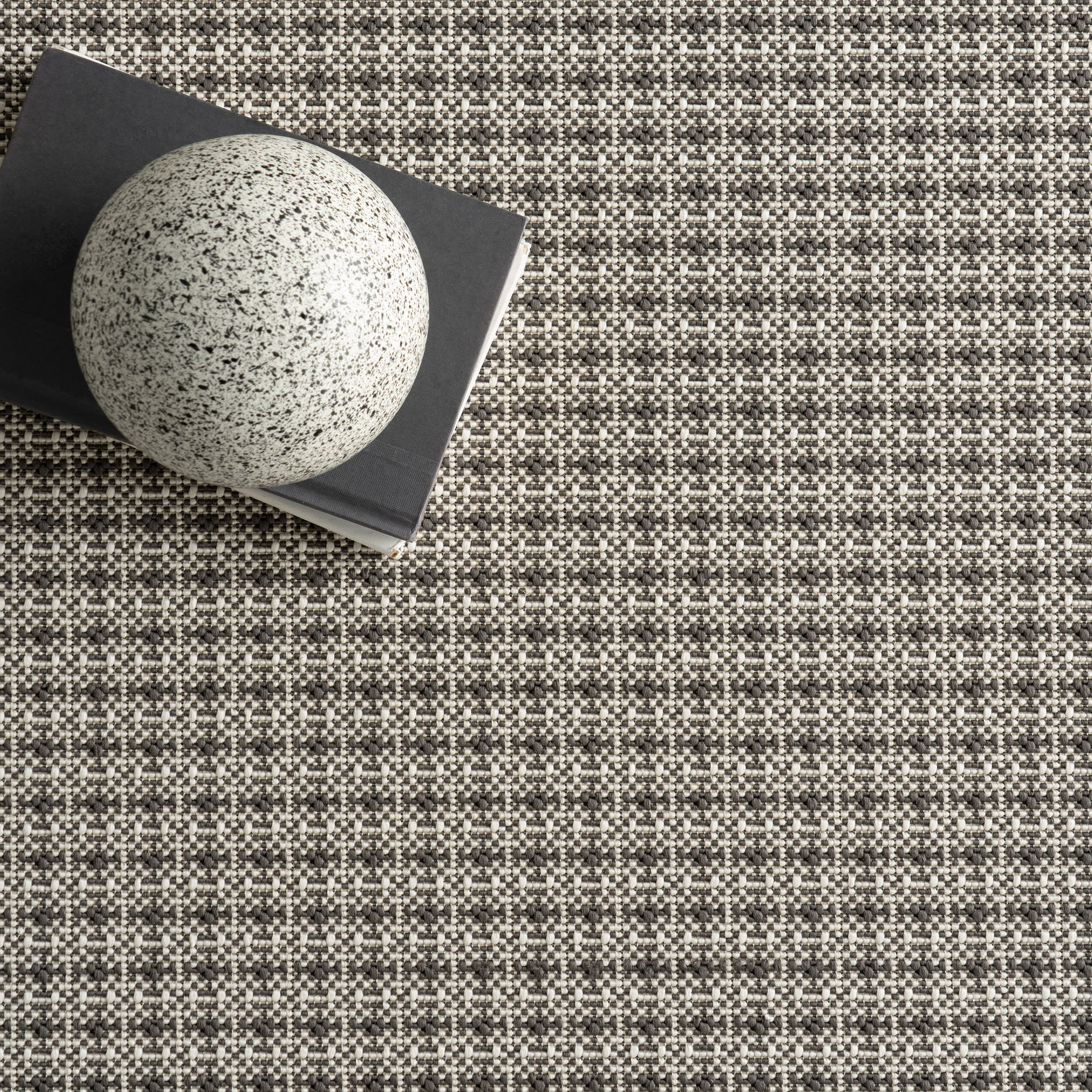 Tirzah Modern Indoor/Outdoor Rug | Grey - Image 3