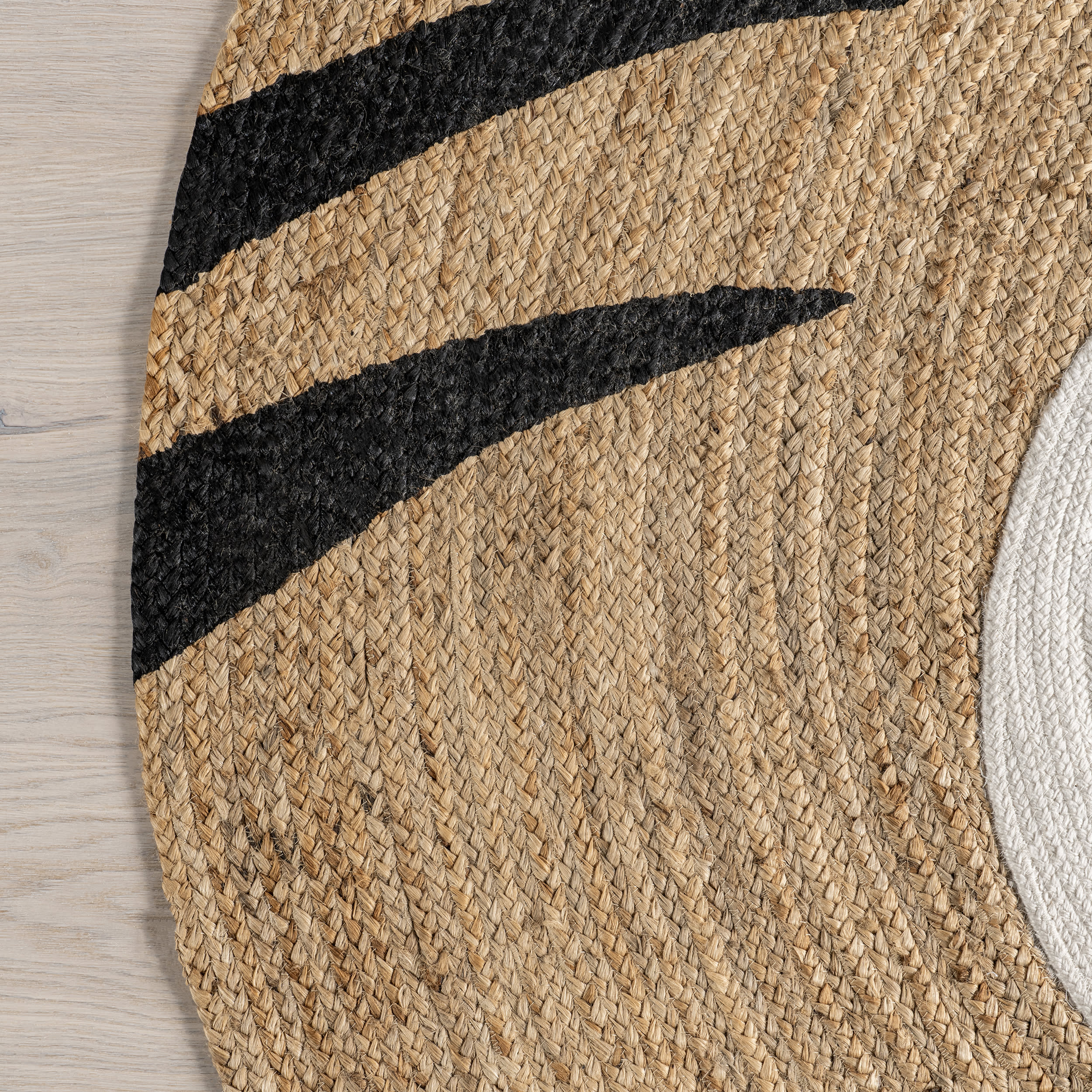 Tonia Tiger Handwoven Kids Rug | Natural - Image 3