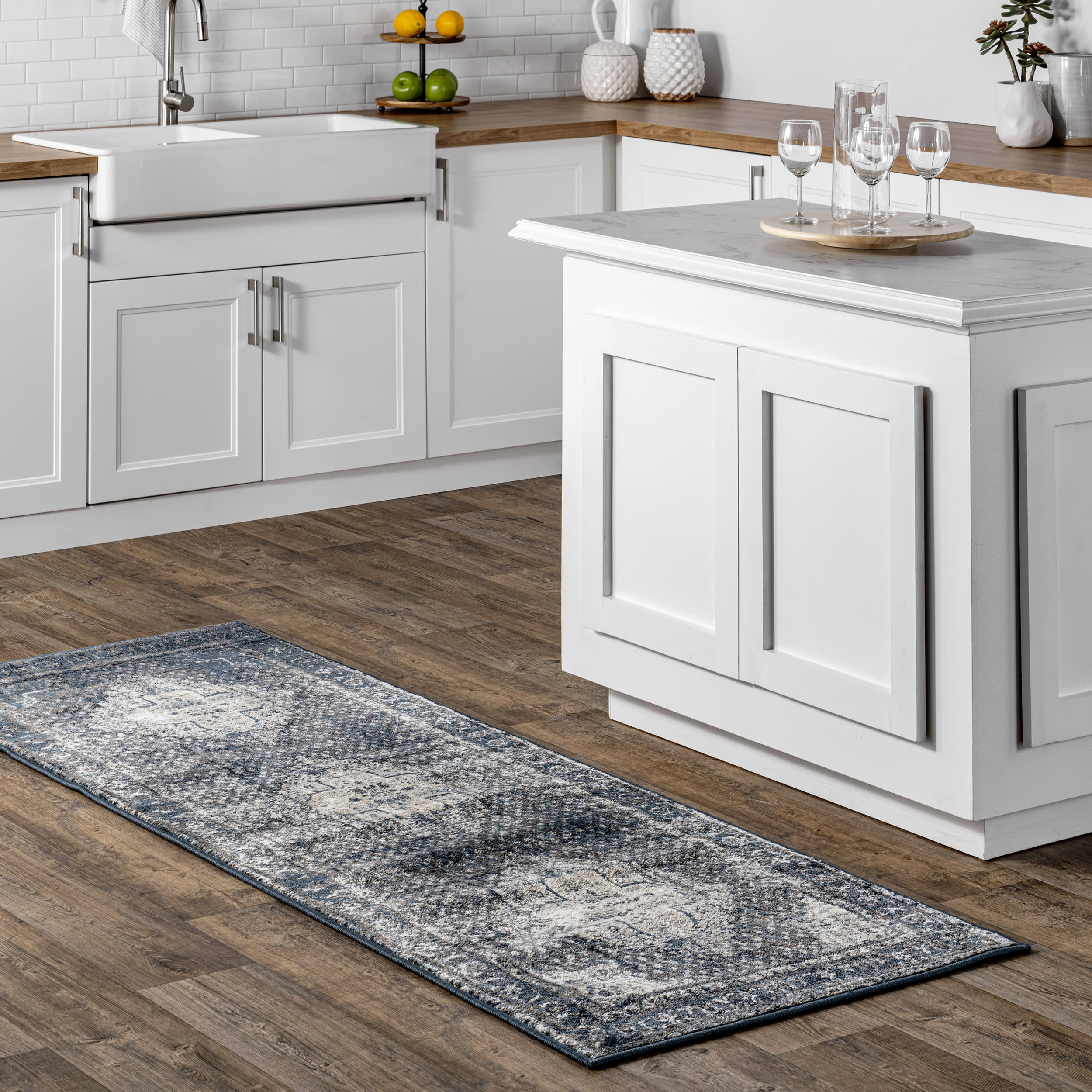 Tracce Vintage Castle Medallion Rug | Slate - Image 2