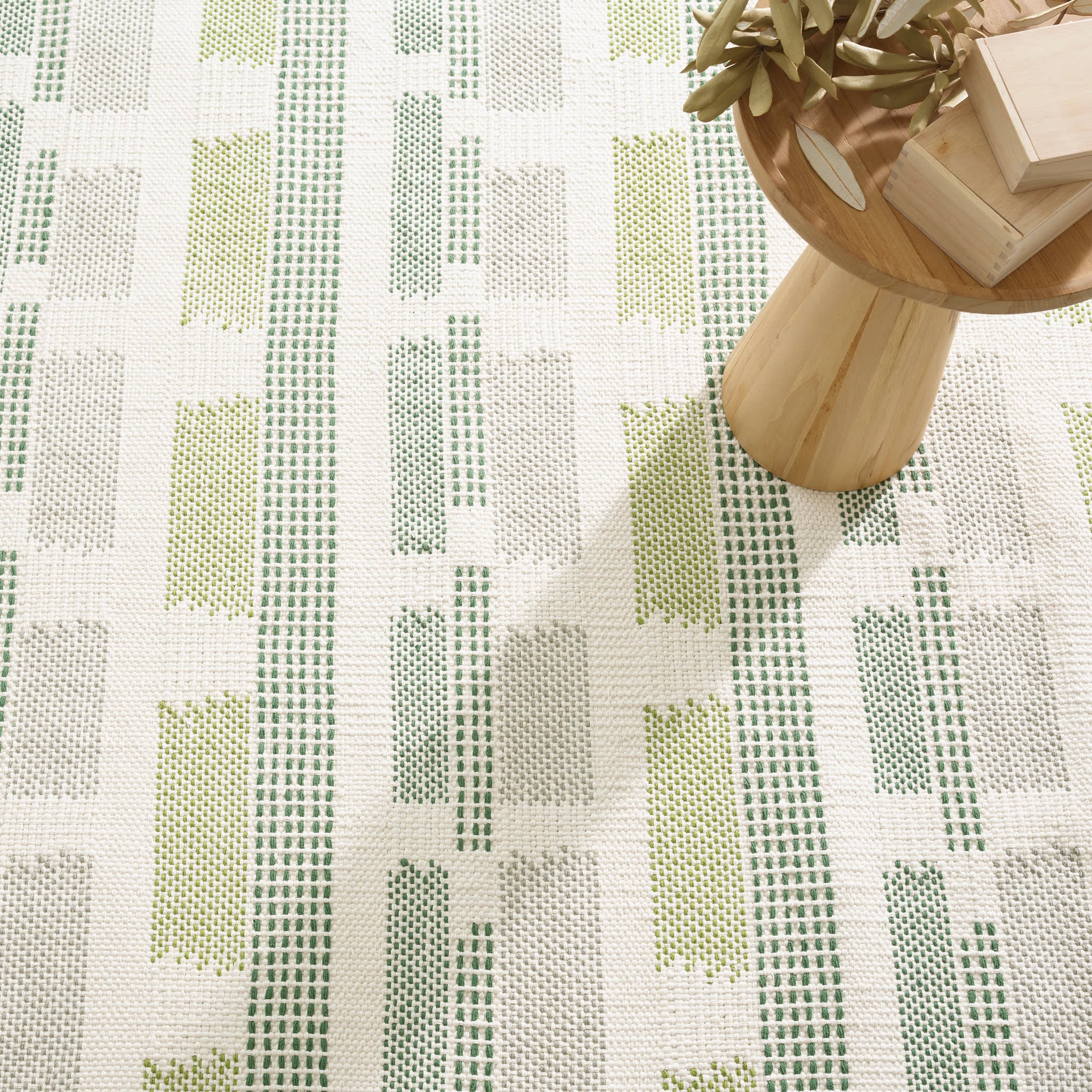 Tread Lightly Handwoven Cotton Rug | Green - Image 4