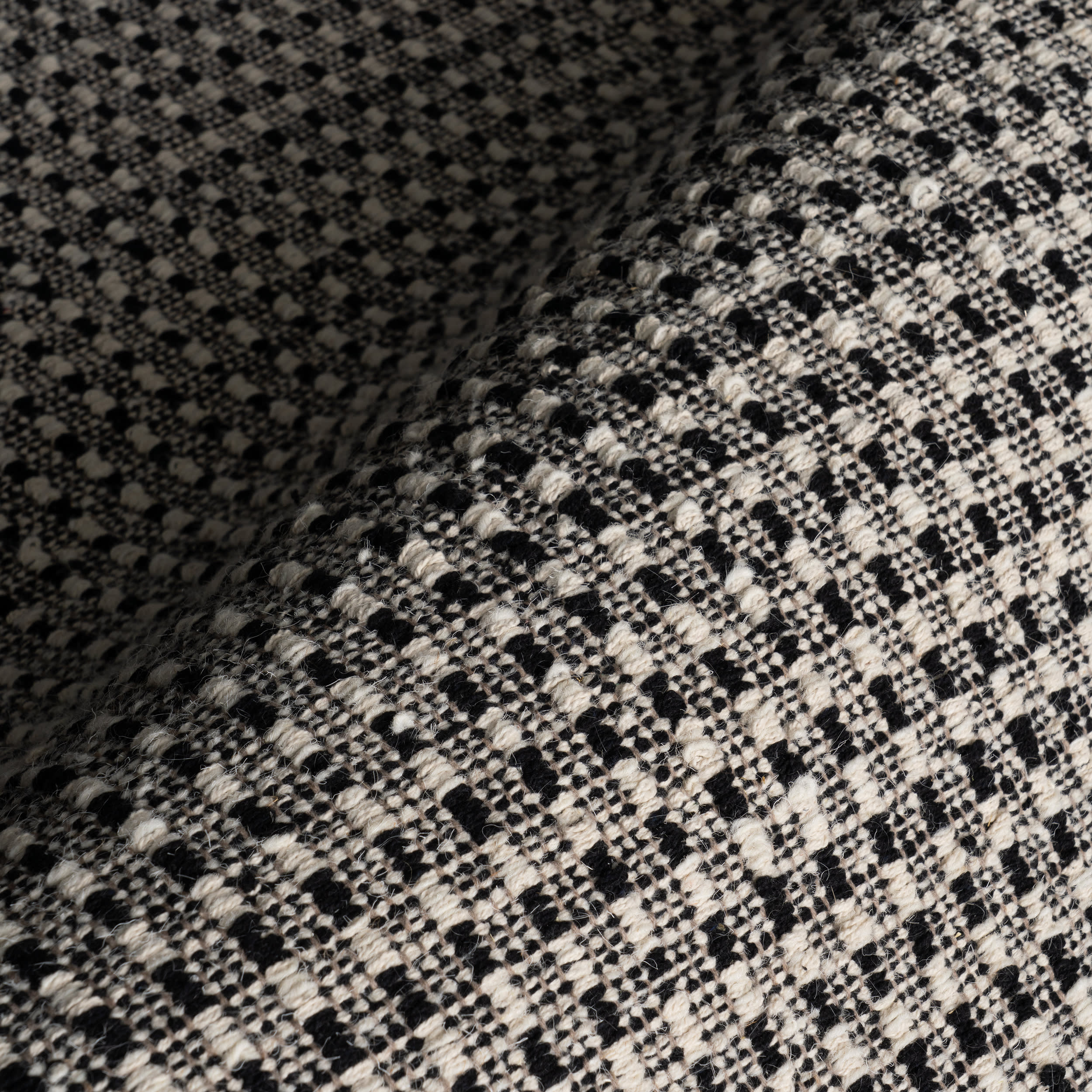 Tula Textured Stripe Handwoven Rug | Black - Image 3