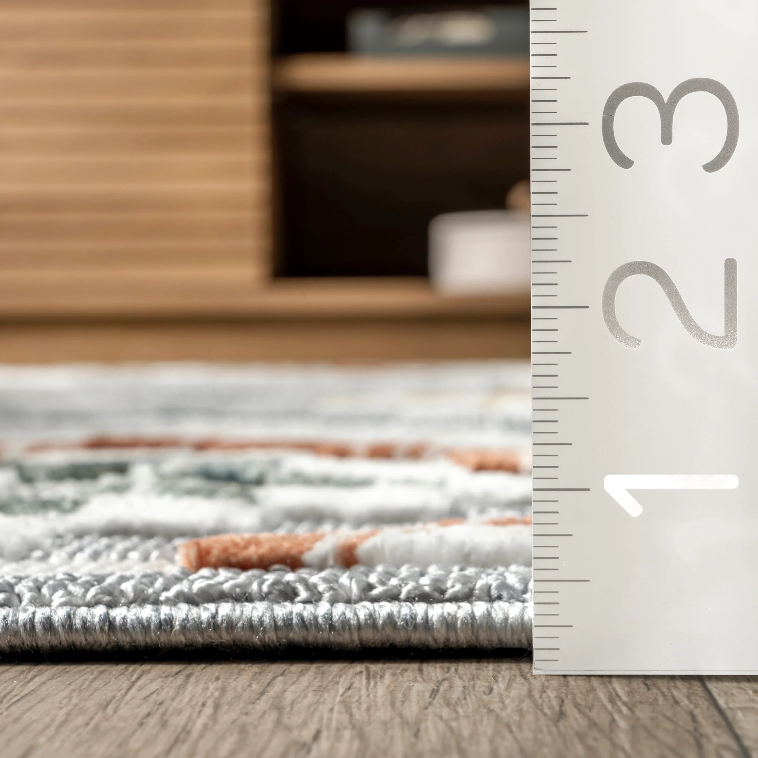 Vahani Iridescent Diamond Rug | Light Grey - Image 5