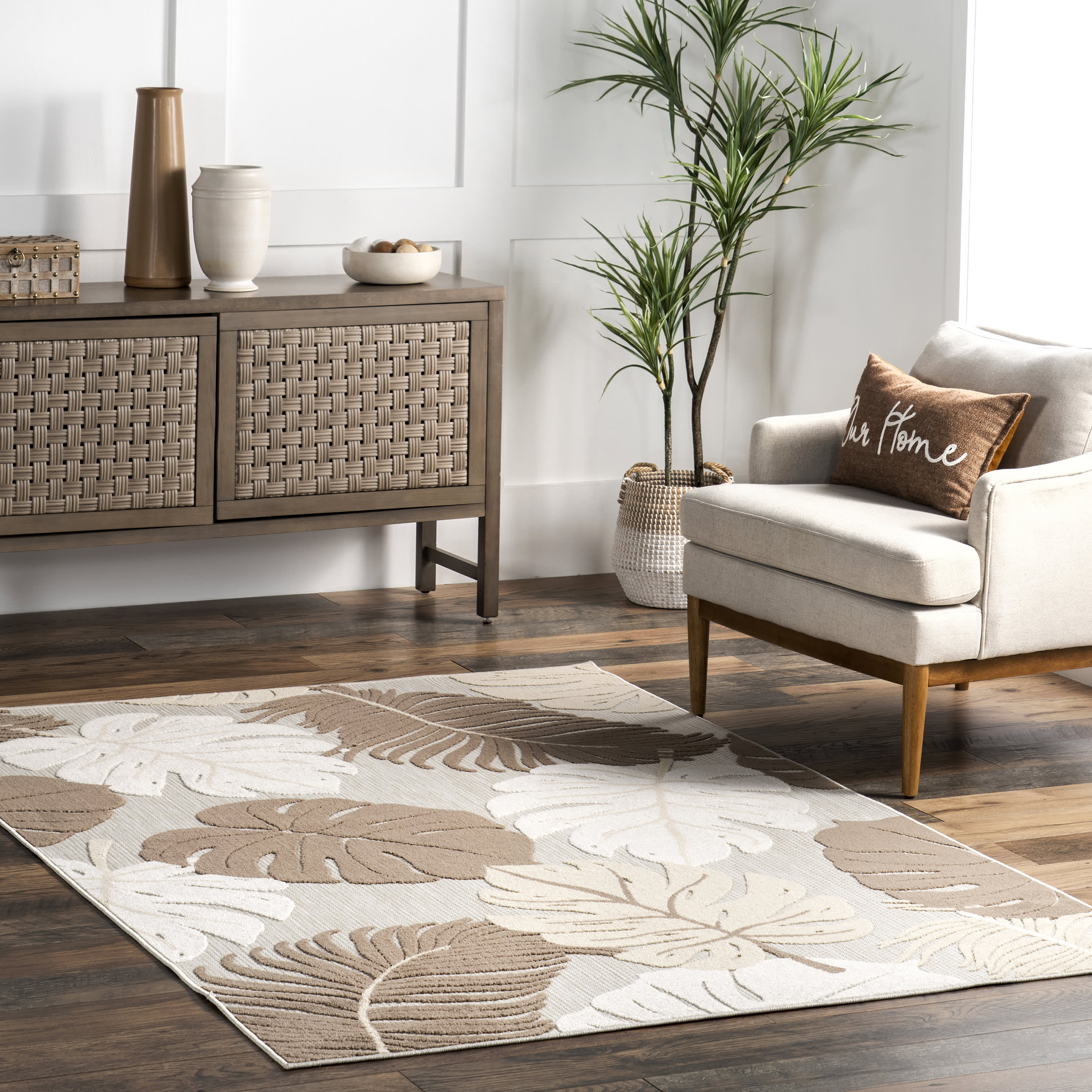 Valentina Leaves Indoor-Outdoor Rug | Beige - Image 4