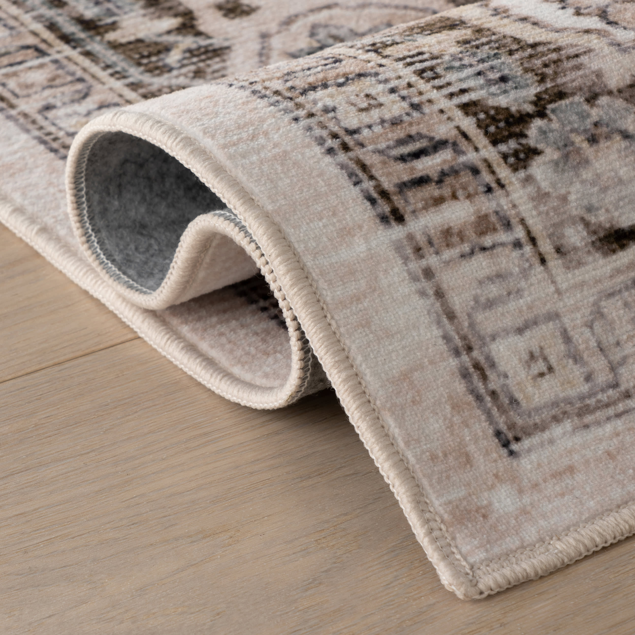 Vanisa Traditional Washable Rug | Beige - Image 11