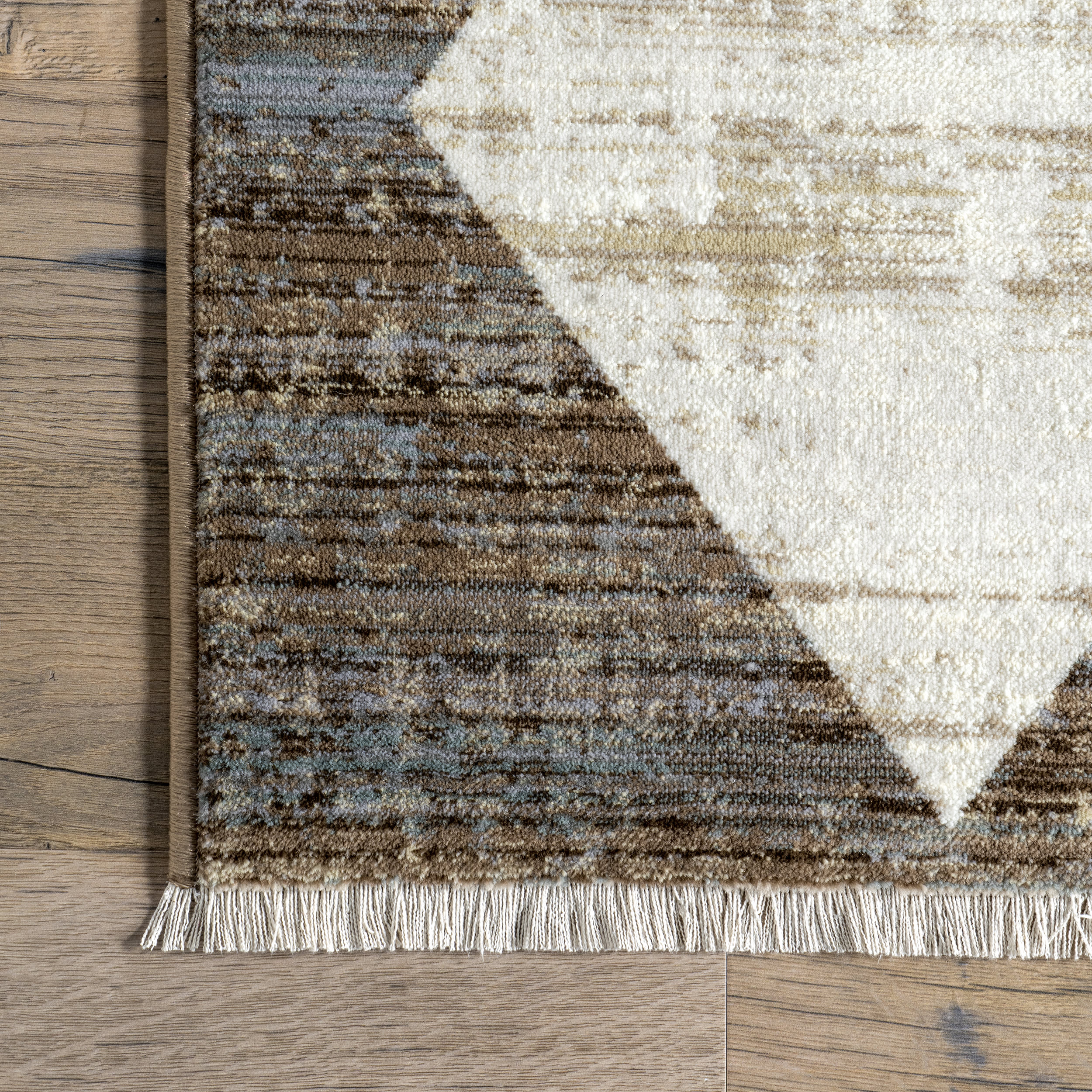 Vanni Checkered Fringed Rug | Beige - Image 3