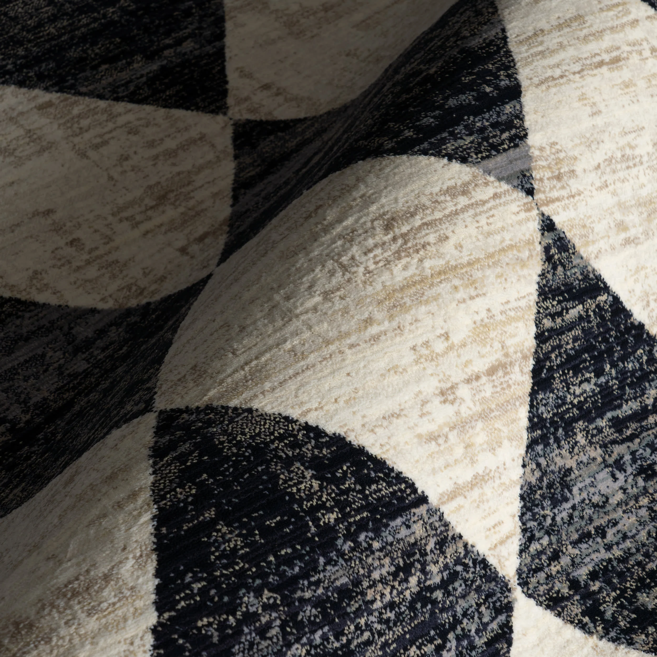 Vanni Checkered Fringed Rug | Navy - Image 3