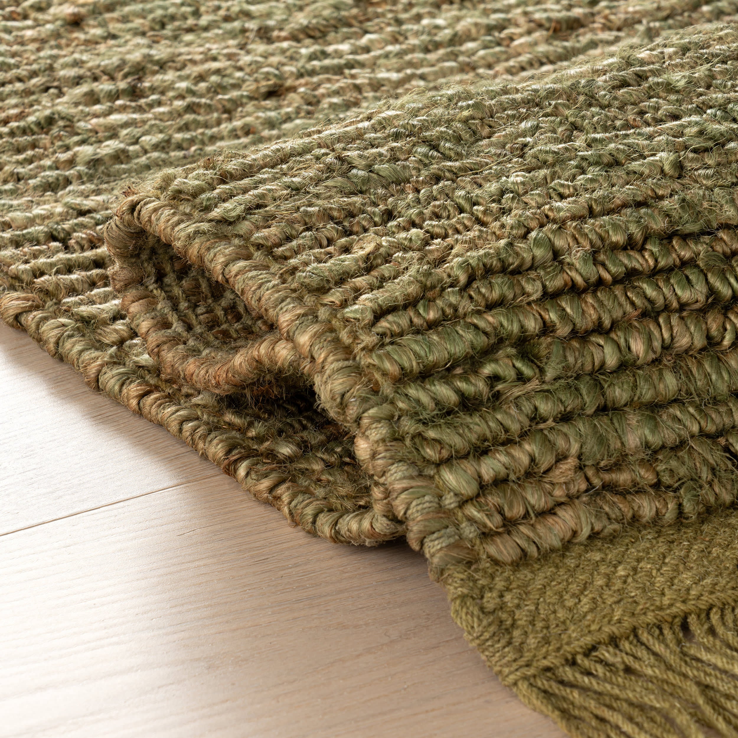 Varnu Textured Handmade Jute Rug | Green - Image 6