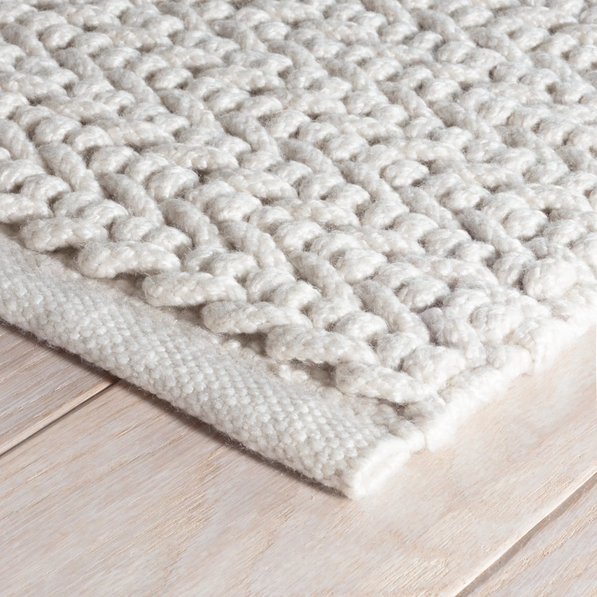 Veranda Handwoven Performance Rug | Ivory - Image 8