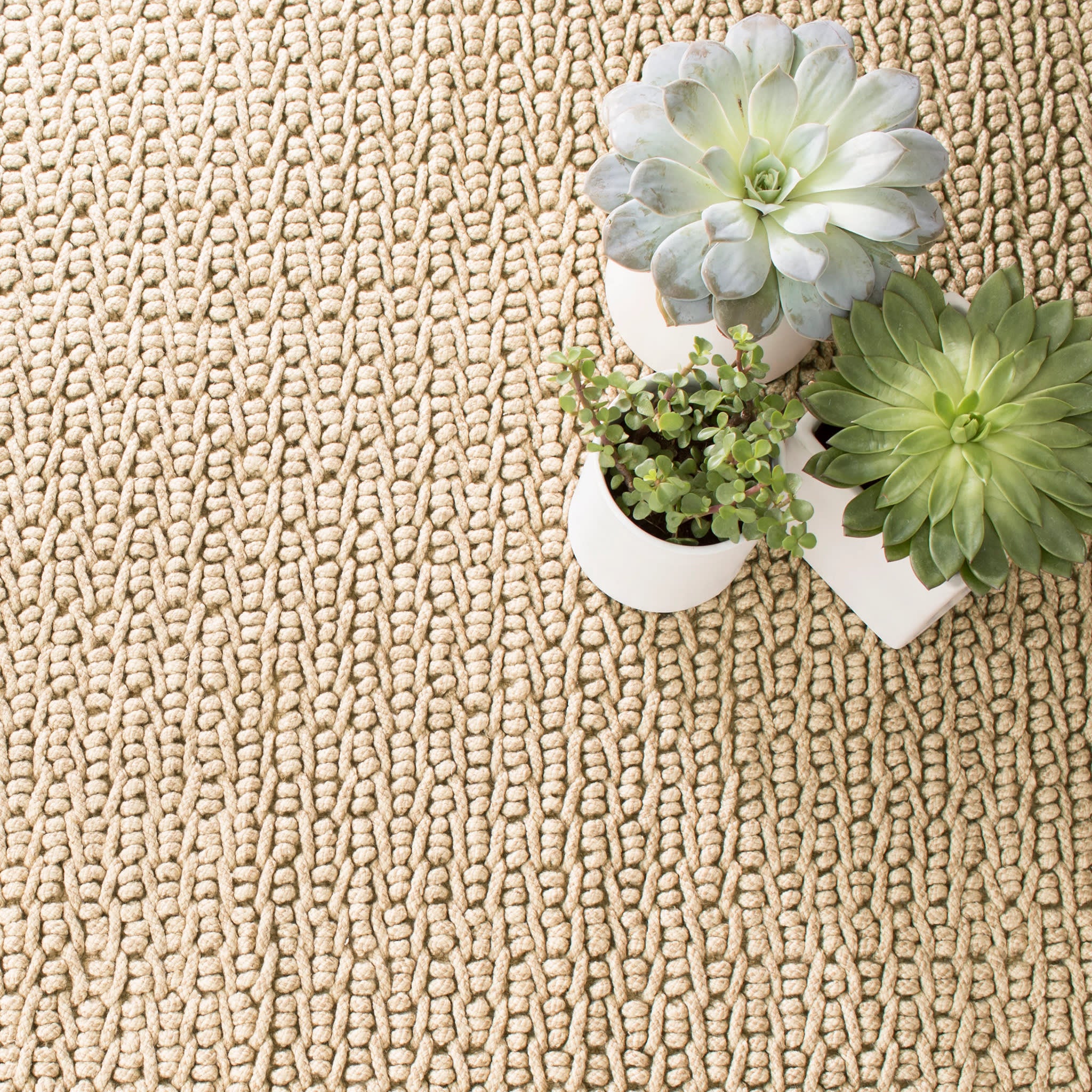 Veranda Handwoven Performance Rug | Natural - Image 5