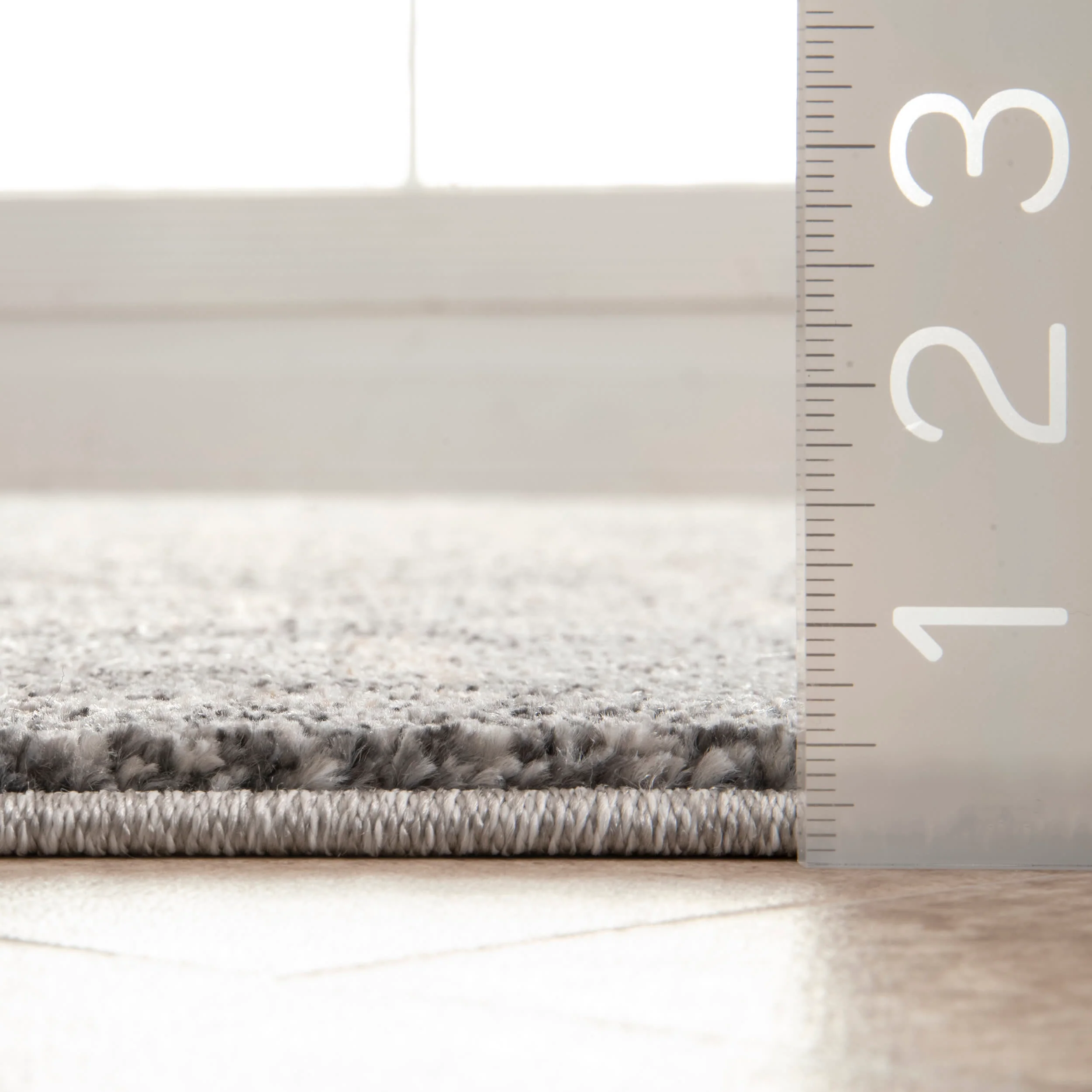 Vintage Floral Rug | Grey - Image 5