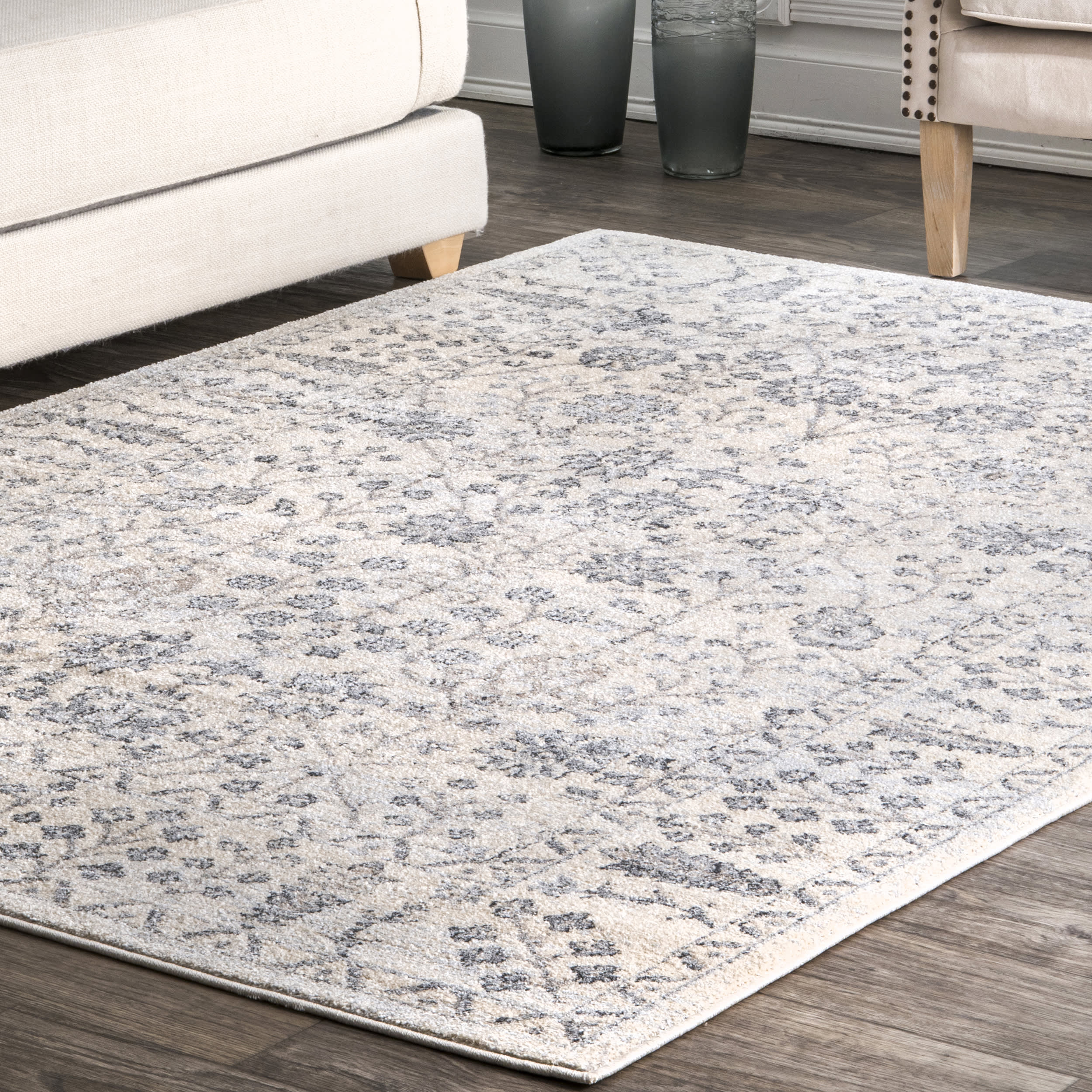 Vintage Floral Rug | Silver - Image 2