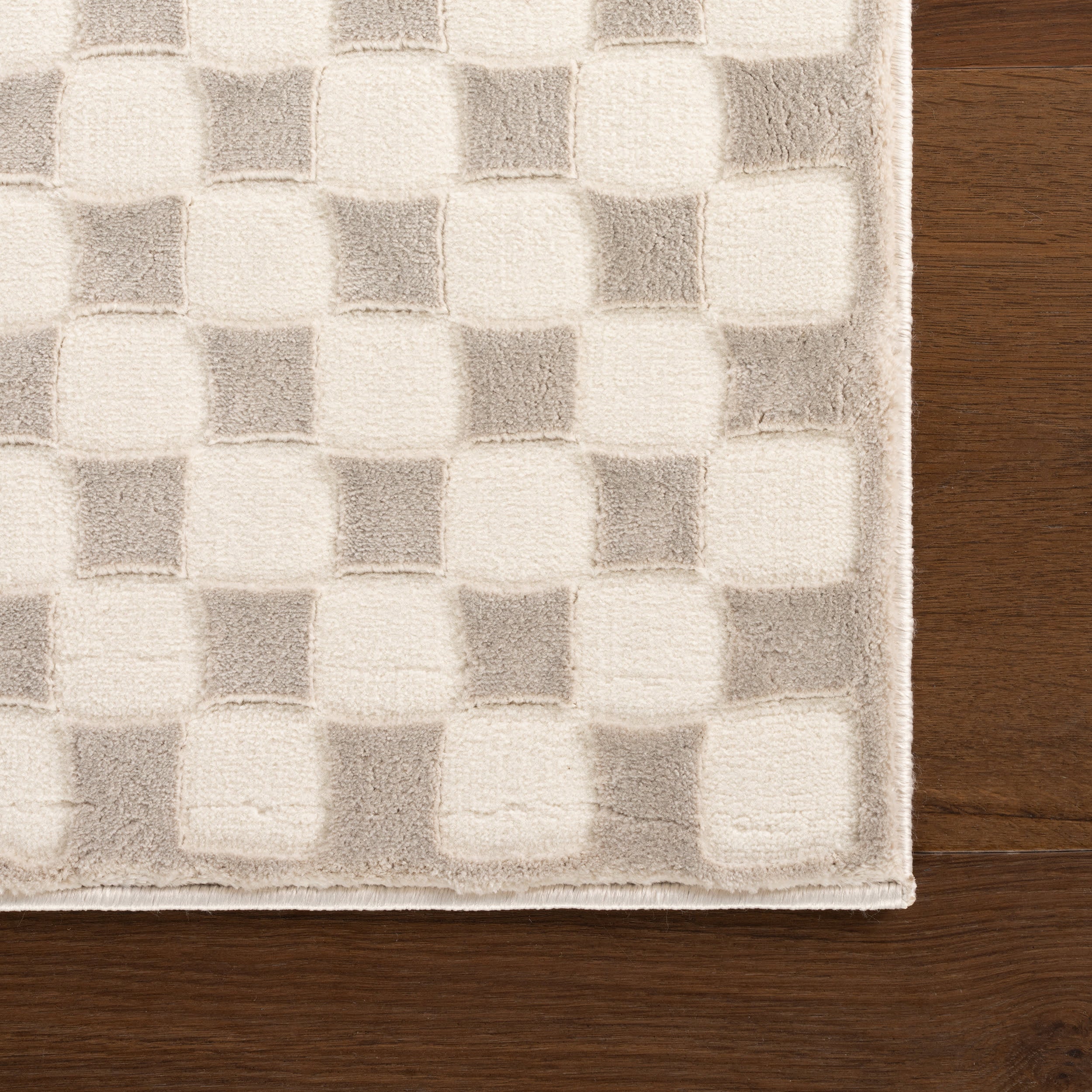 Vira Checkered Plush Textured Washable Rug | Cream - Image 4