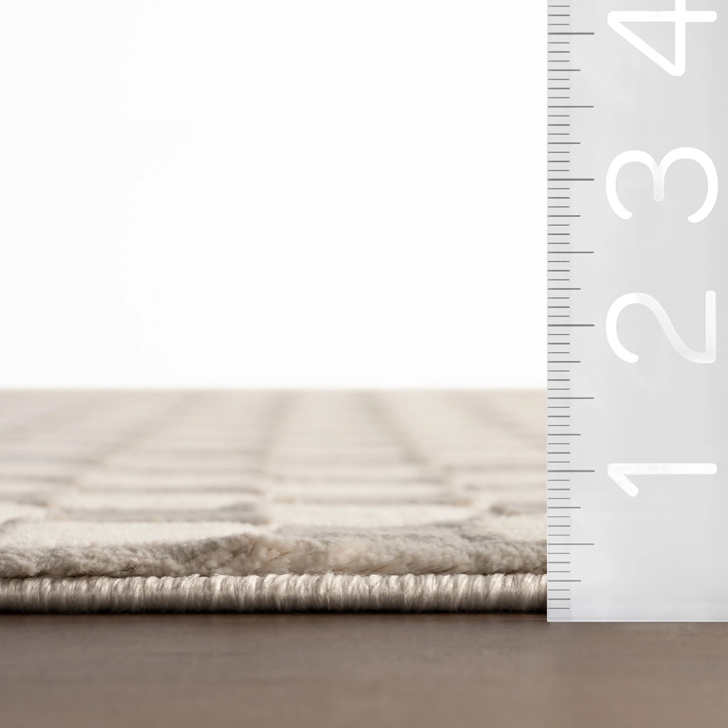 Vira Checkered Plush Textured Washable Rug | Cream - Image 6
