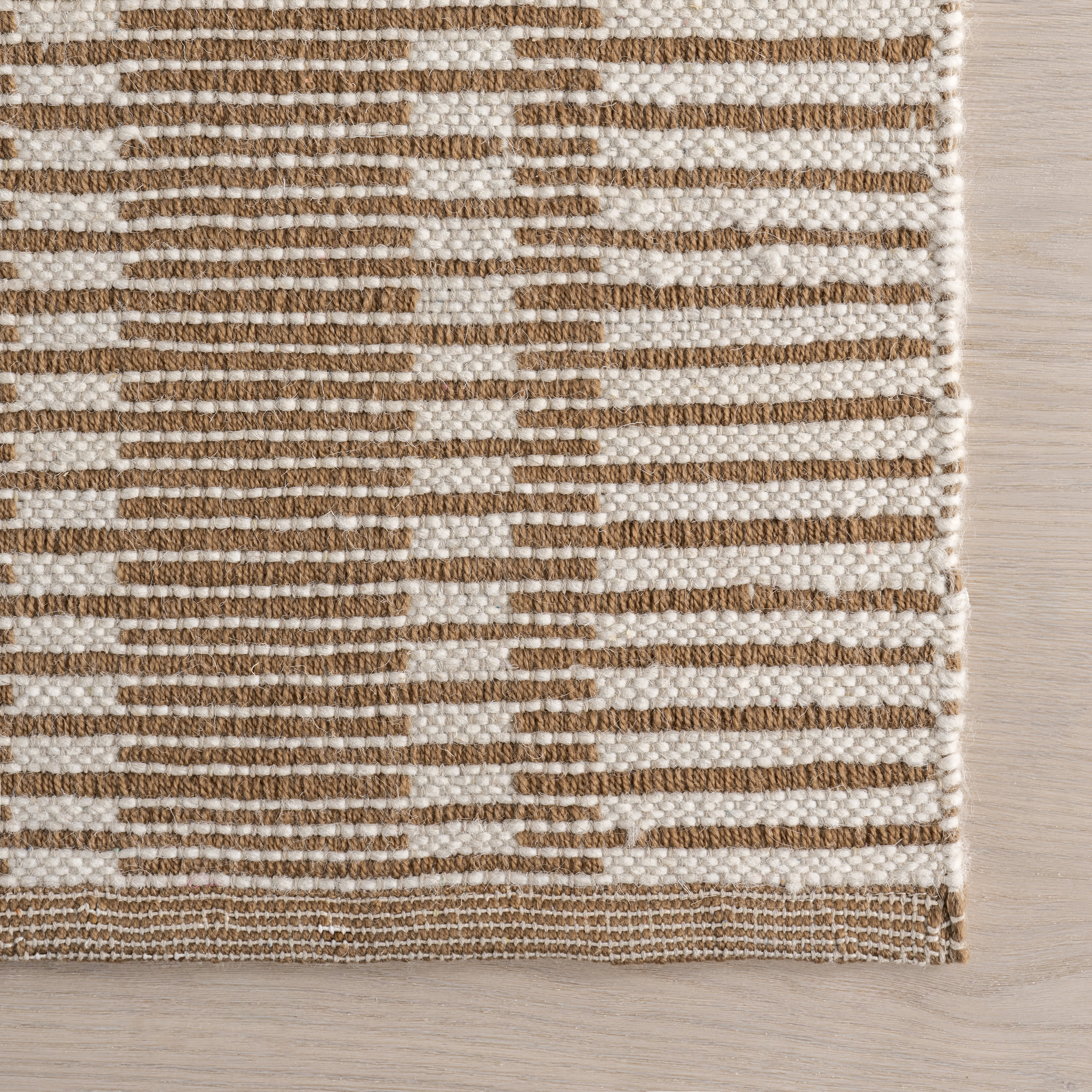 Virgo Striped Reversible Wool Rug | Natural - Image 4
