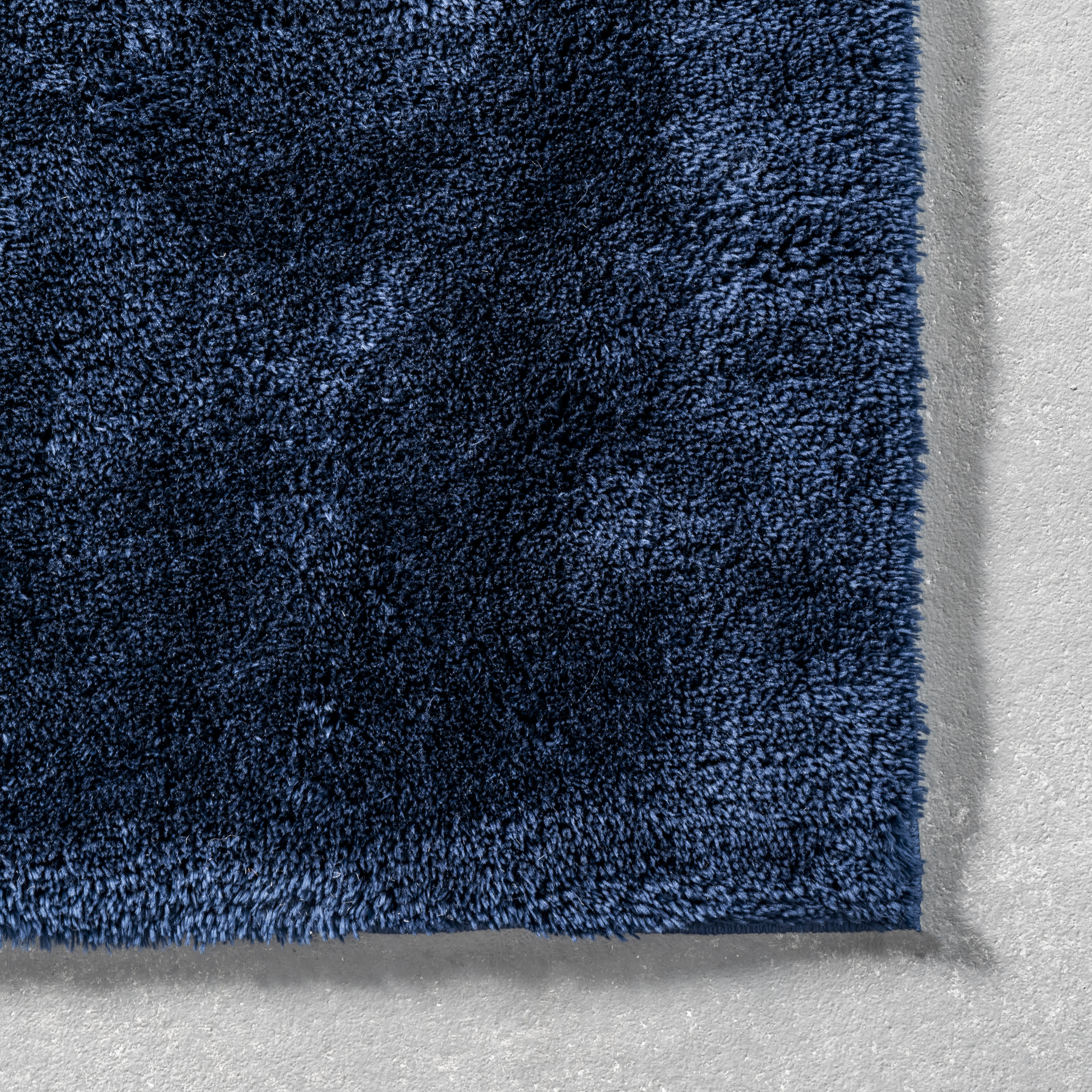 Washable Solid Shag Rug | Navy - Image 3