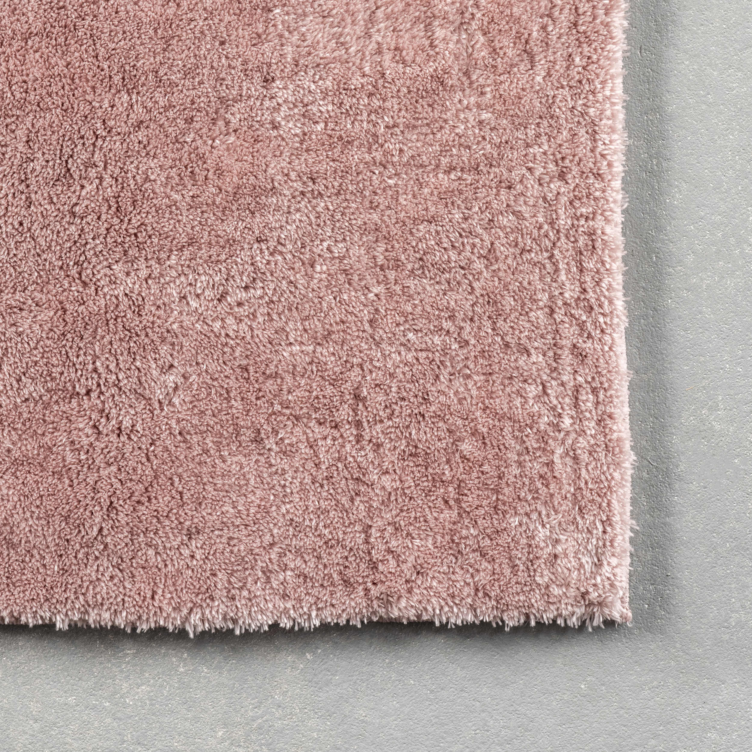 Washable Solid Shag Rug | Pink - Image 3