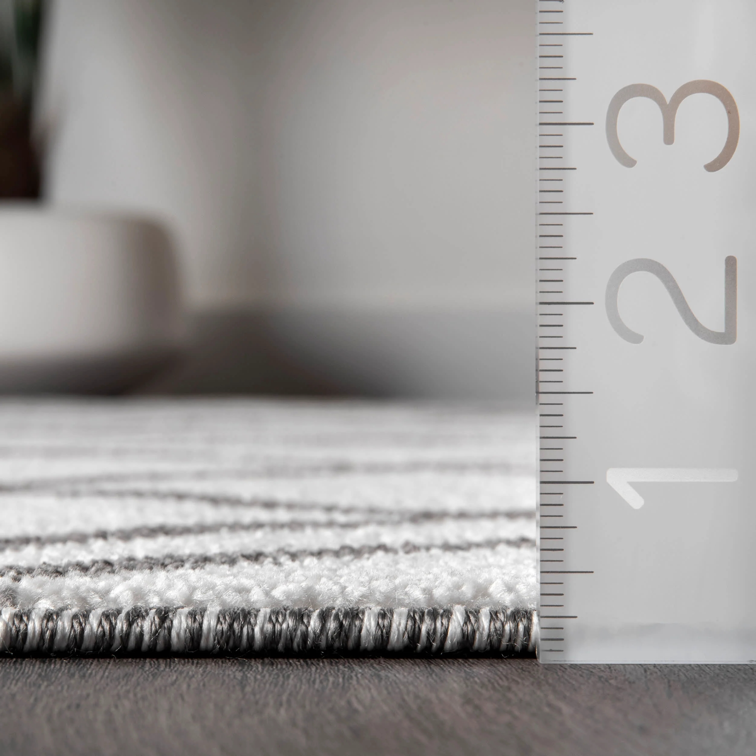 Wavy Diamond Lattice Rug | Grey - Image 5