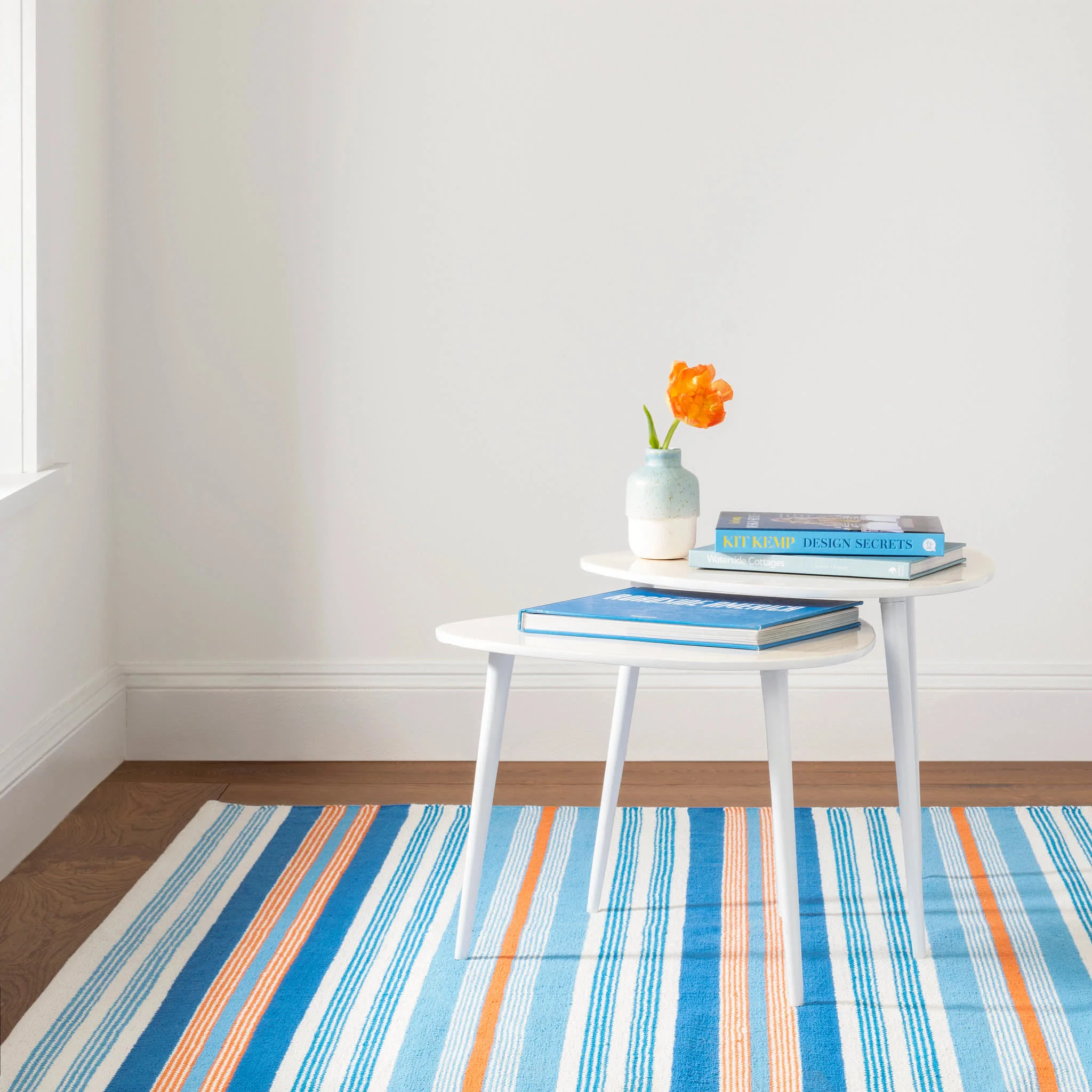 Wavy Stripe Handwoven Cotton Rug | Navy - Image 2