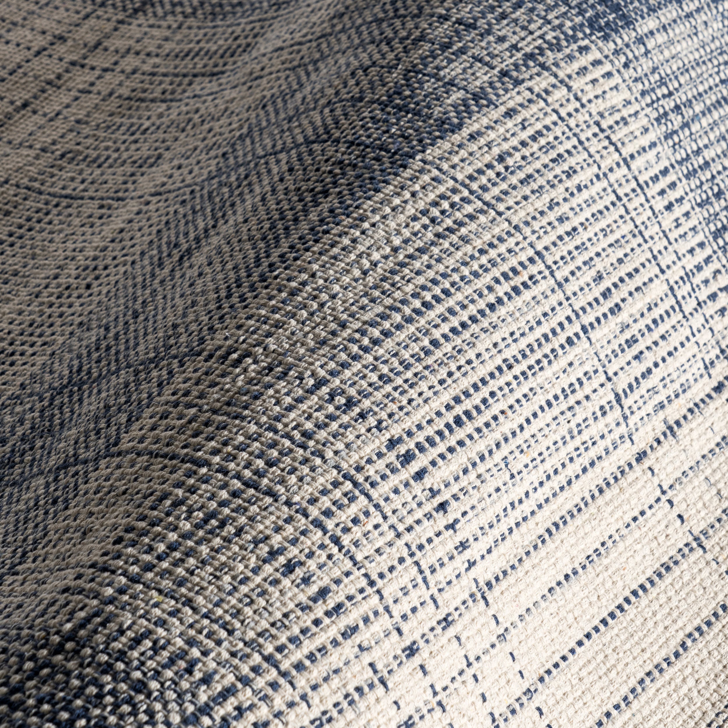 Winifred Vintage Plaid Rug | Blue - Image 3