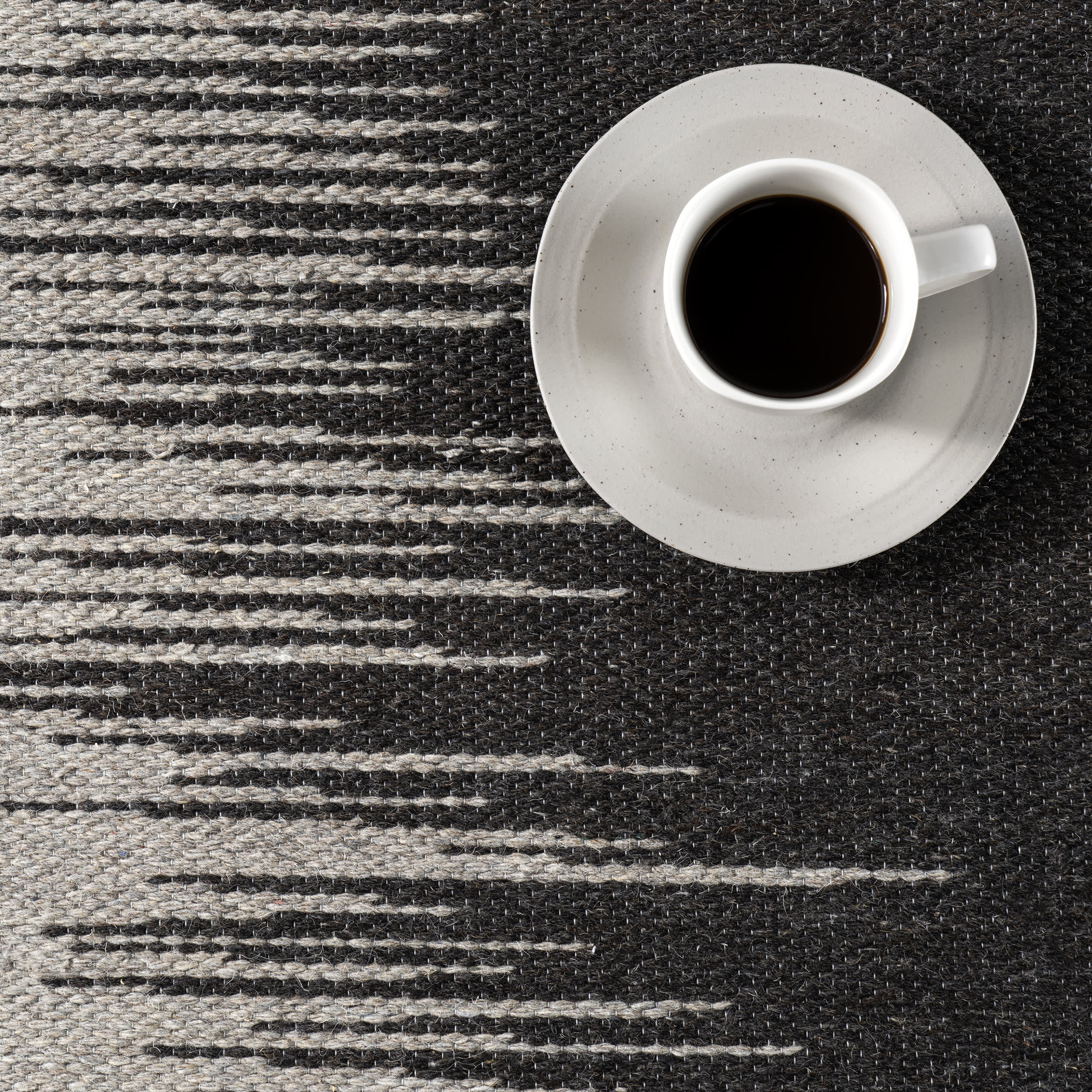 Wolf Reversible Wool Rug | Black - Image 10